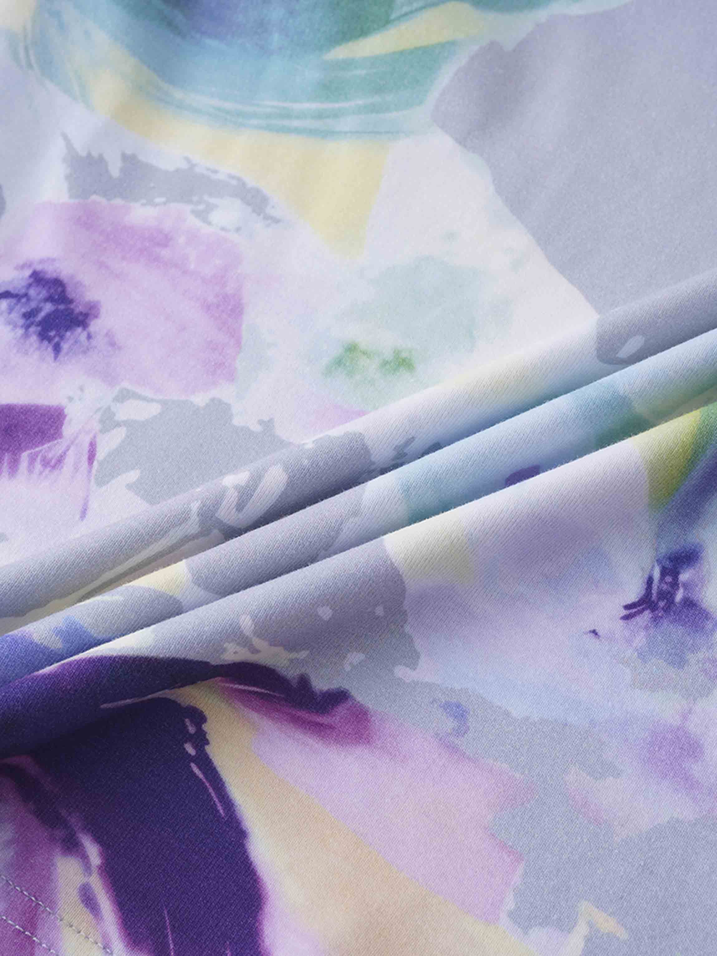 Basic Printed T-shirt-Watercolor