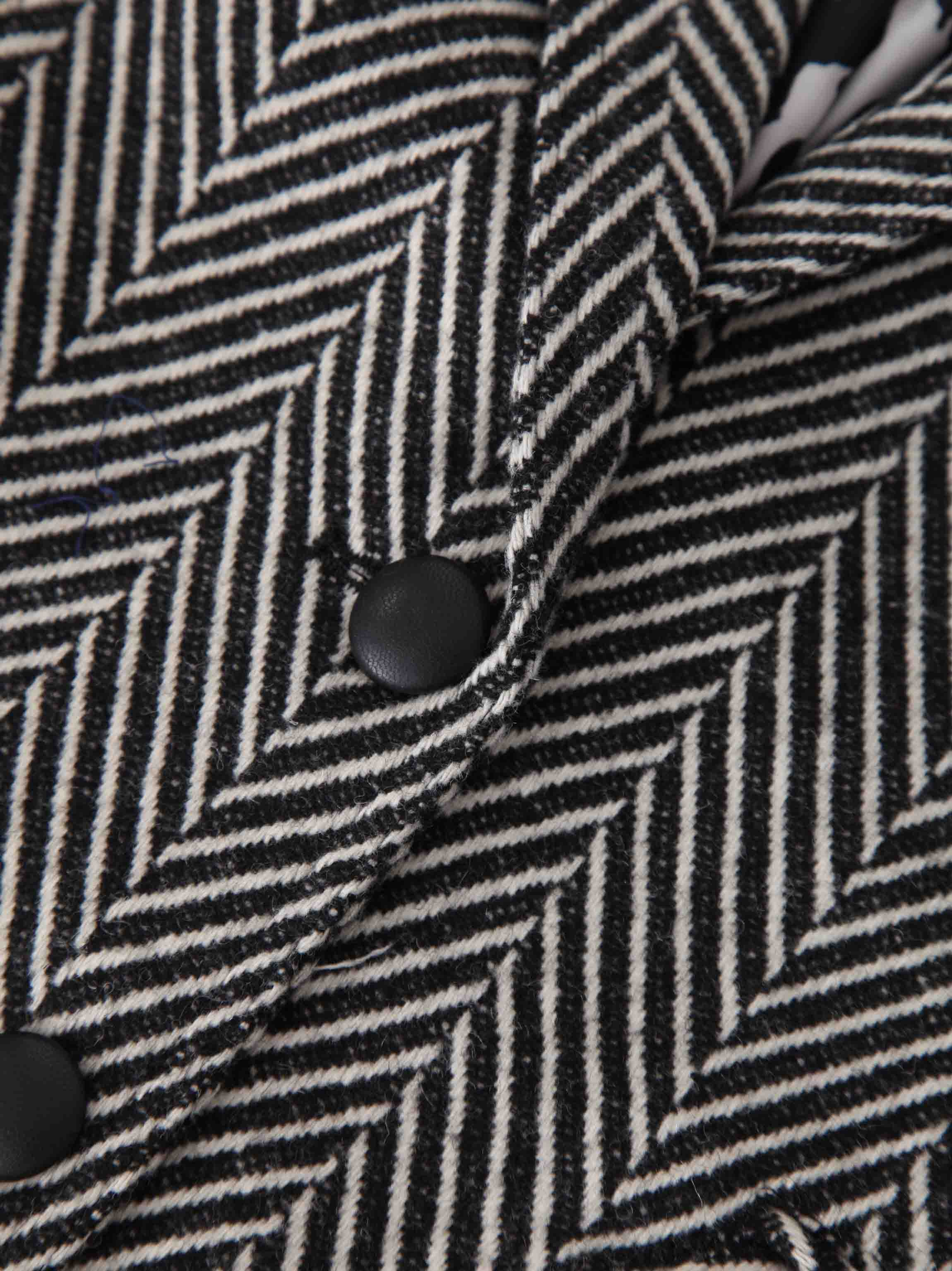 Fitted Blazer-Black/White