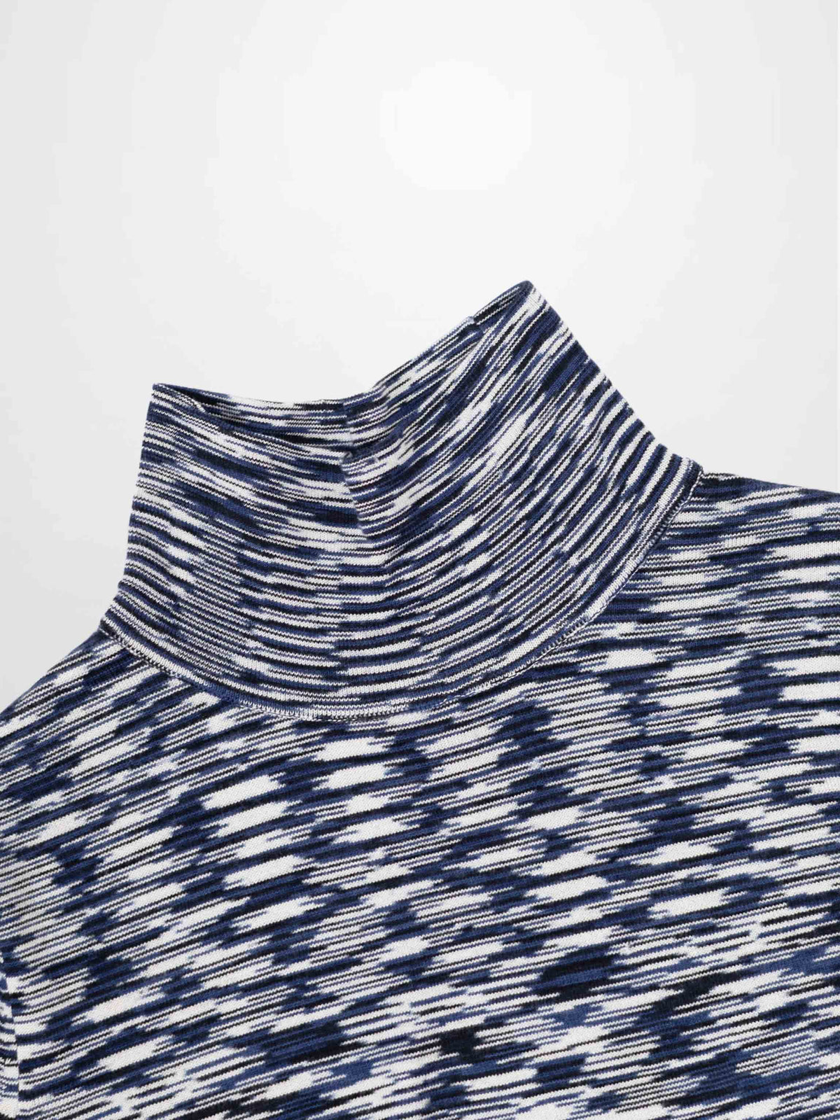 Abstract Stripe Knit Turtleneck-Navy