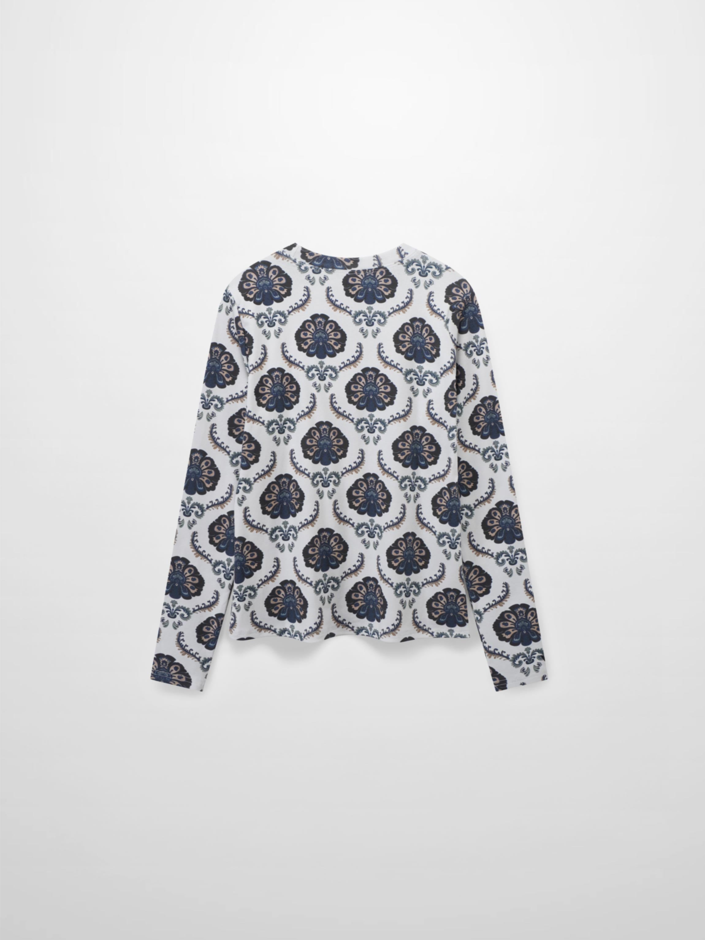 Basic Printed T-shirt-Medallion
