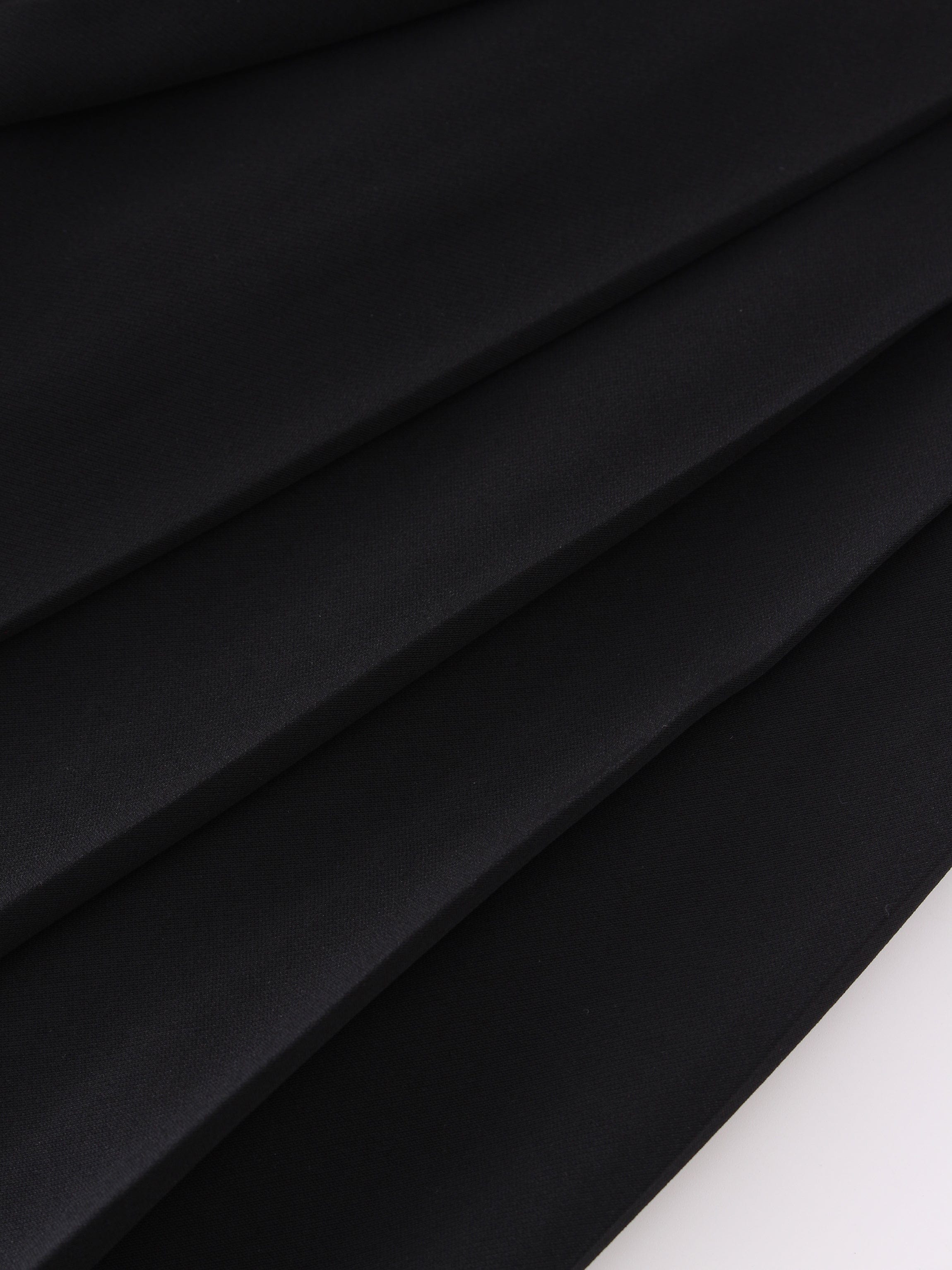 Yoke Pleated Skirt 37"-Black