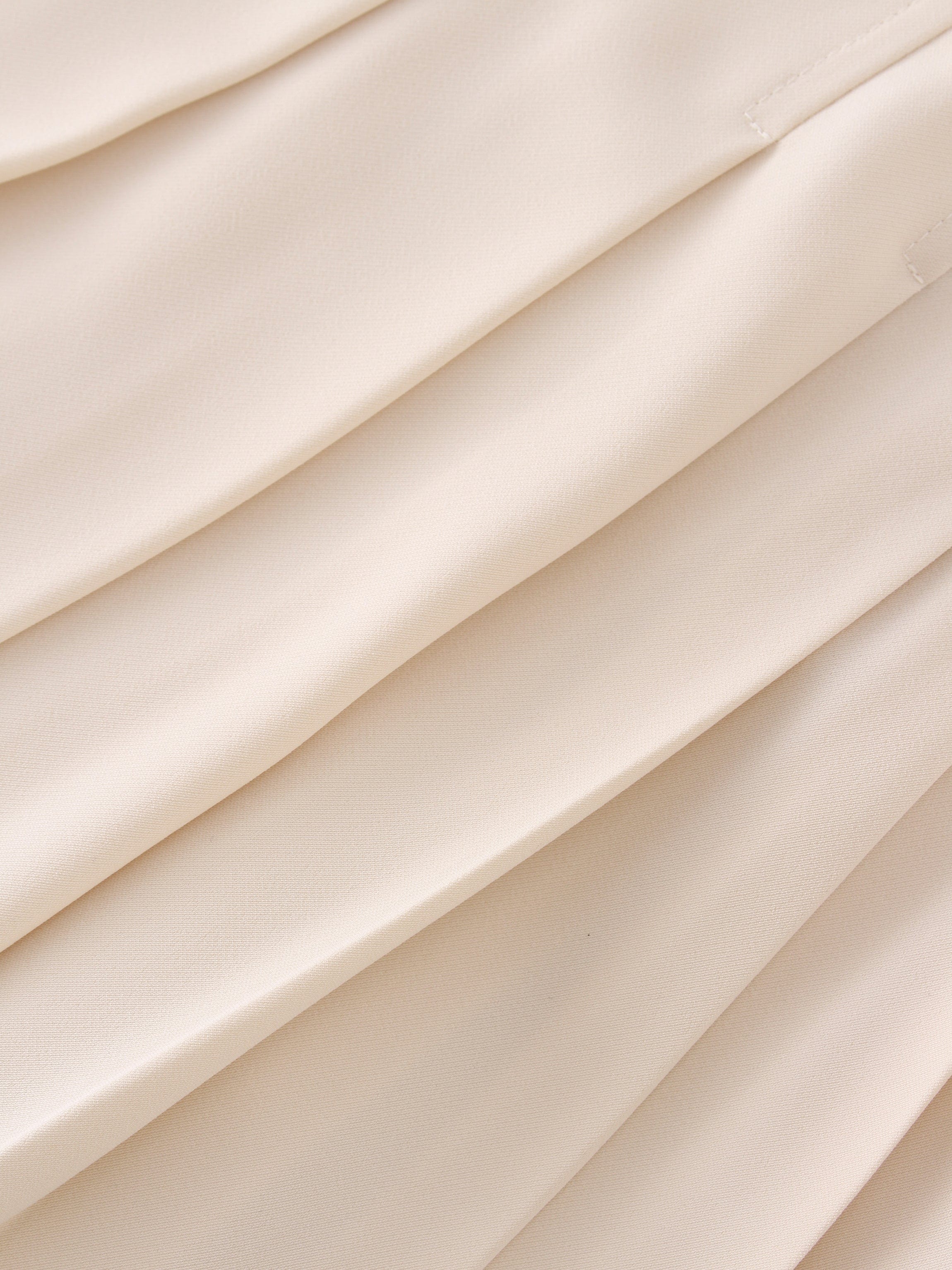 Yoke Pleated Skirt 37"-Ivory