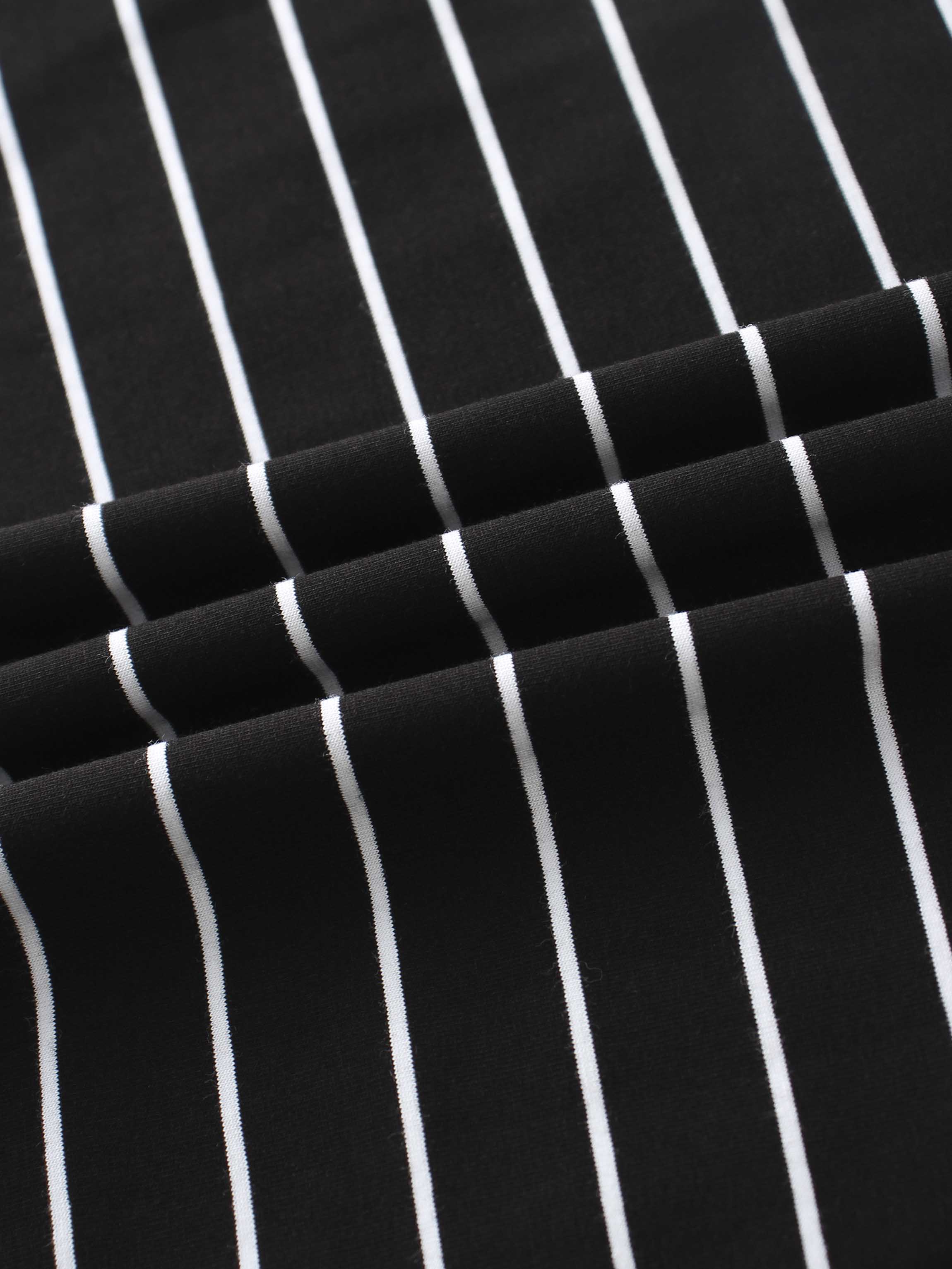 Striped Collar Snap Tee-Black/White