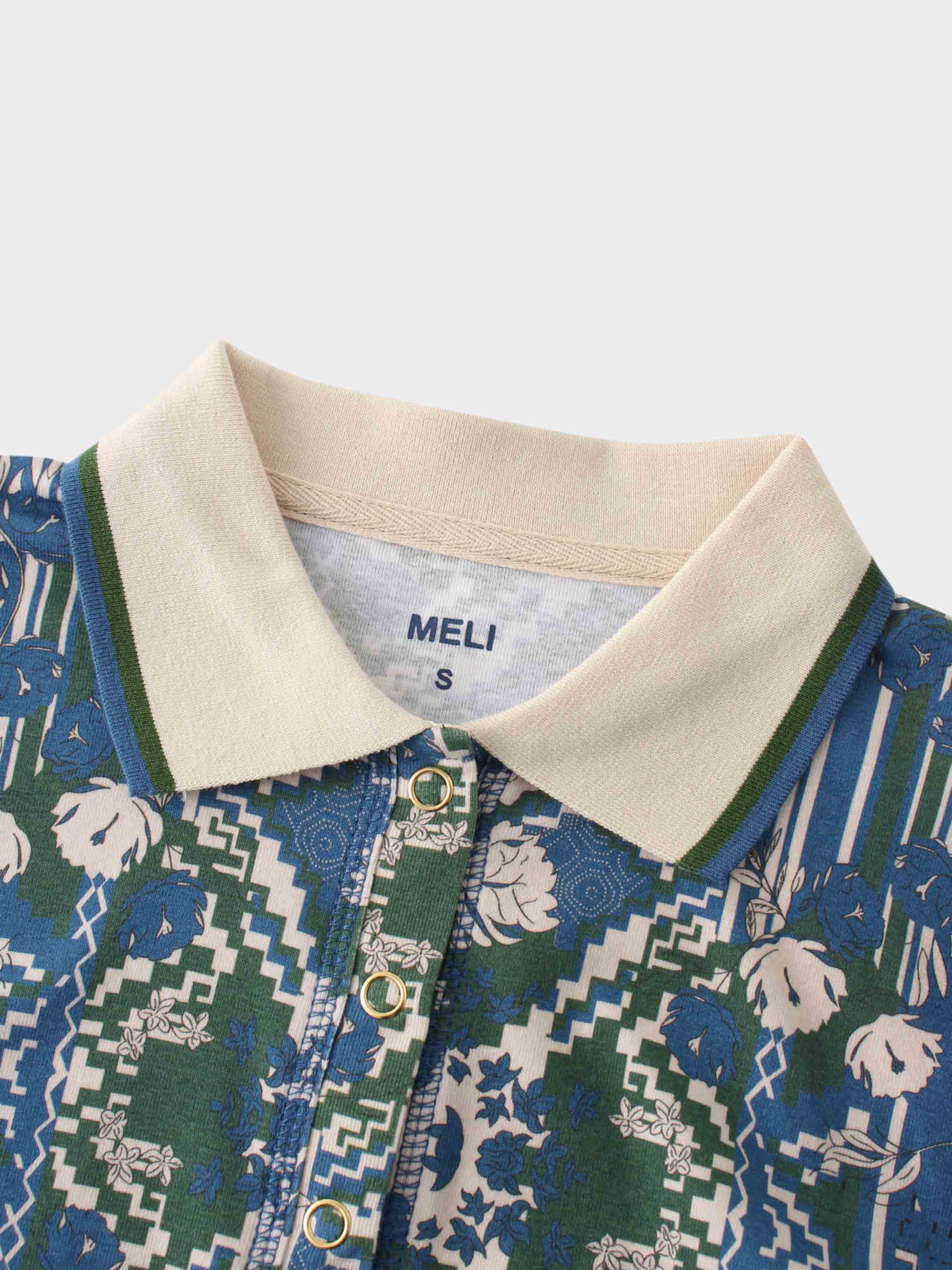 Printed Collar Snap Tee-Carpet of Roses