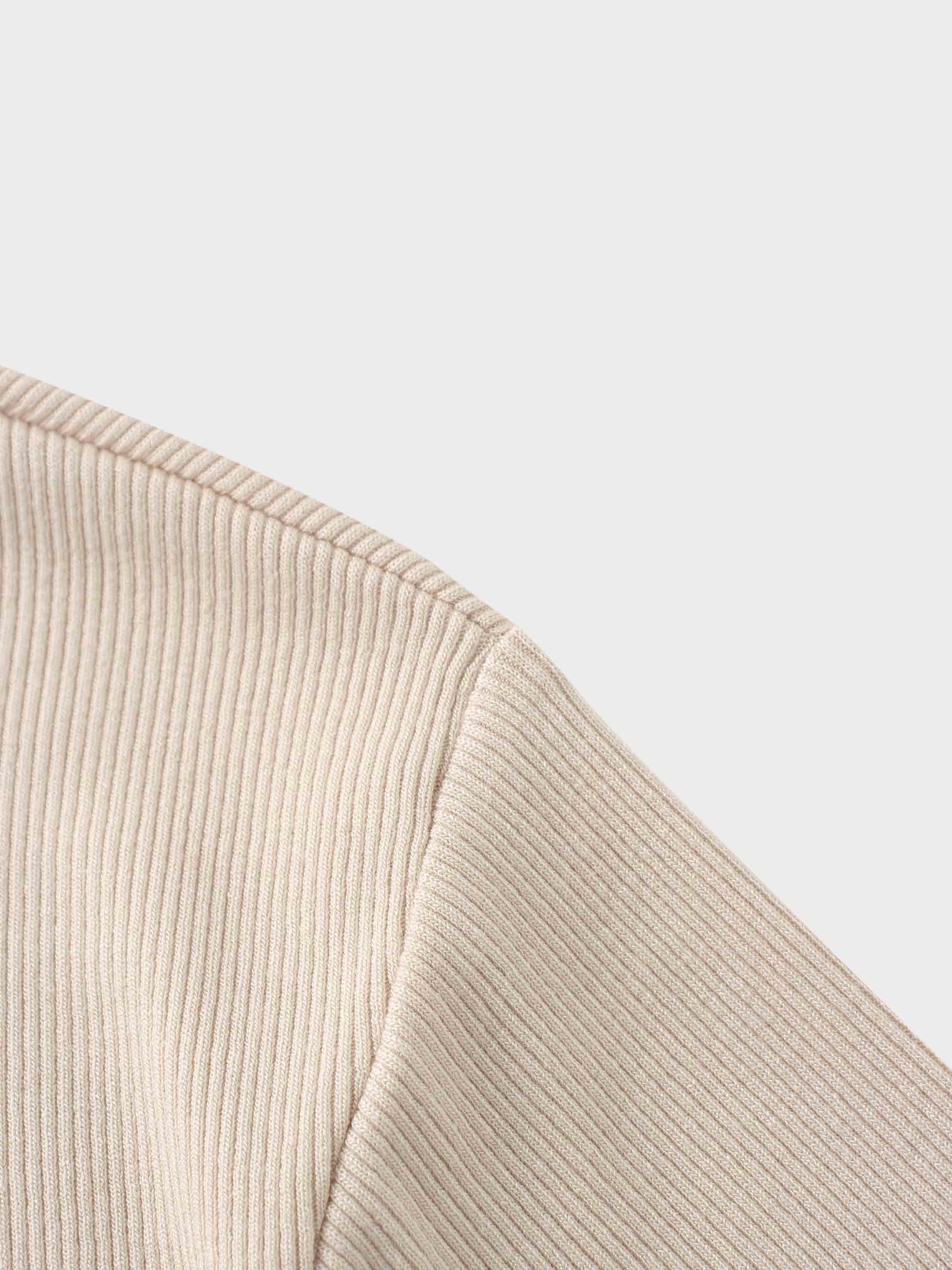 RIBBED HIGH V TEE LS-BEIGE