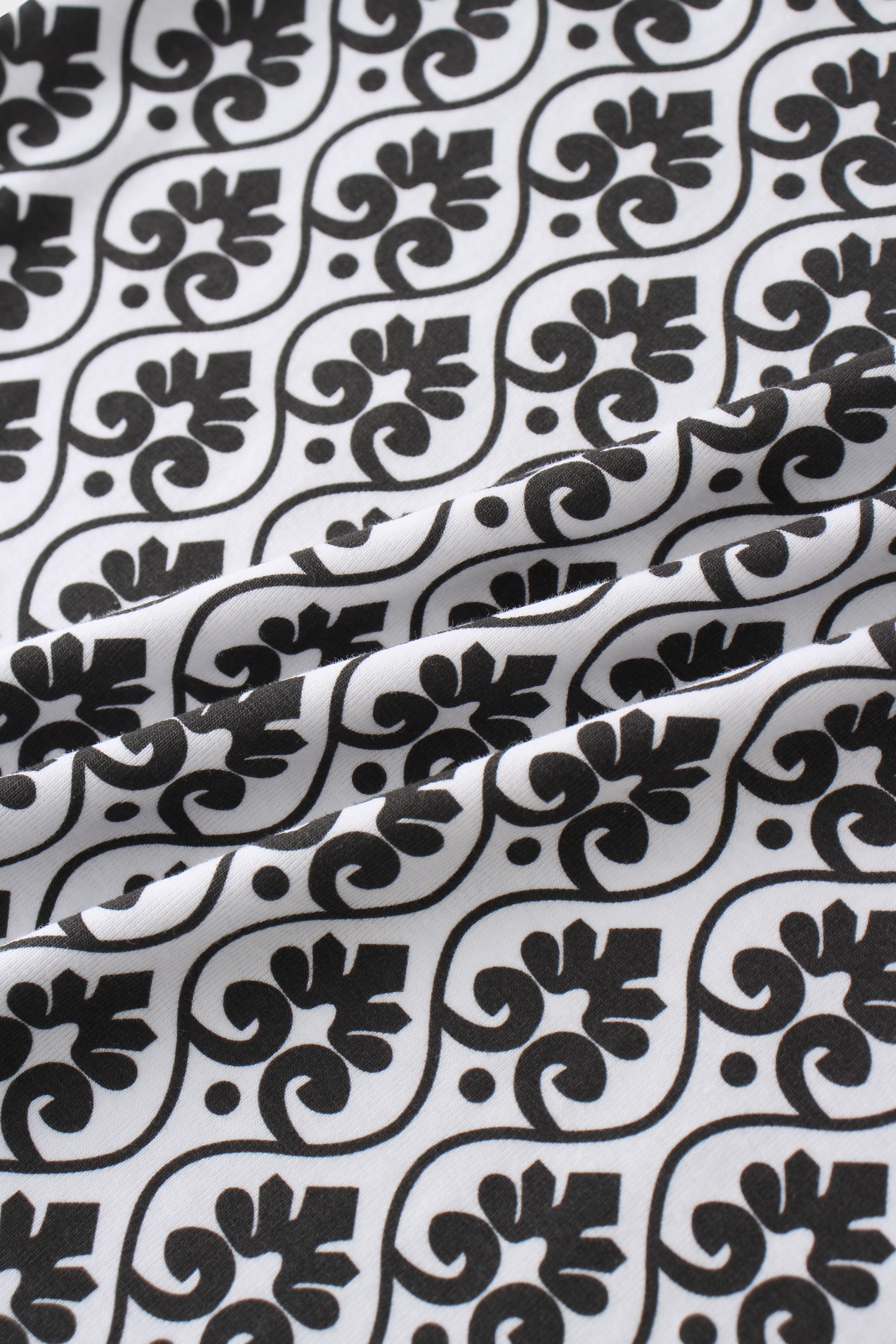 Basic Printed T-shirt-Damask