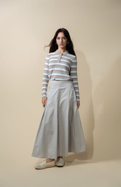 Scallop Edge Collar Sweater-Tan/White/Grey