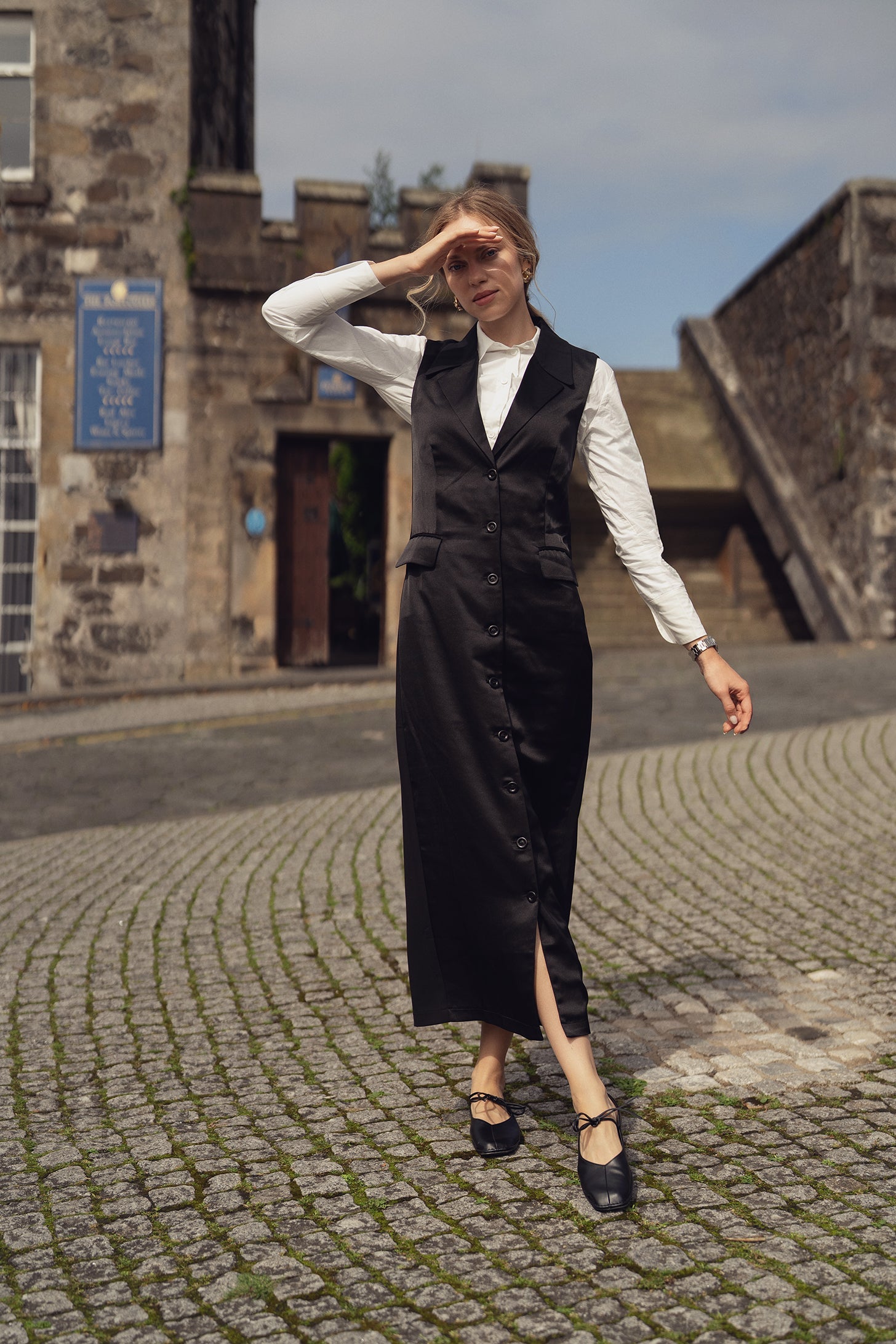 Vest Jumper-Black