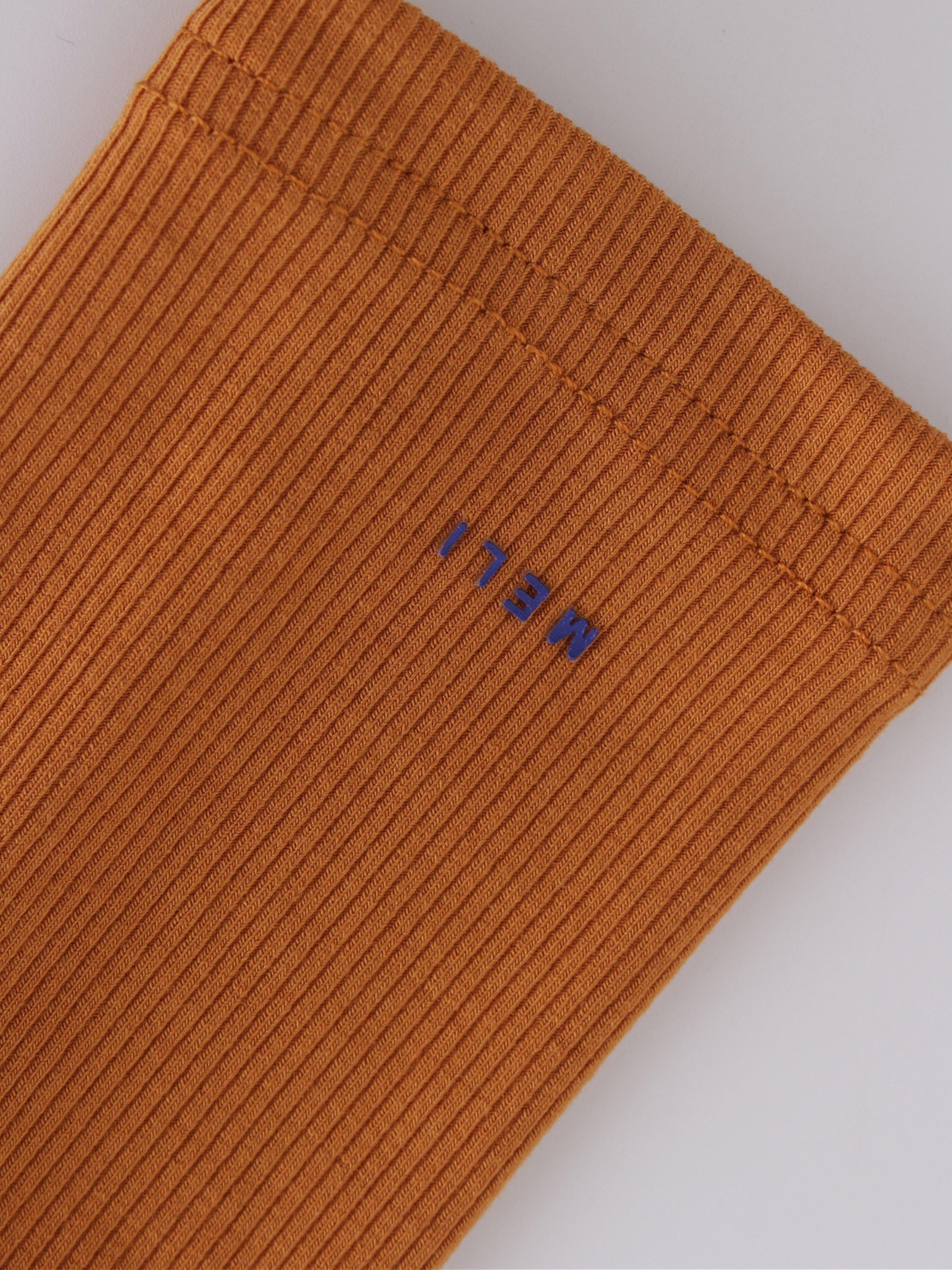 High V Ribbed Tee LS-Cognac