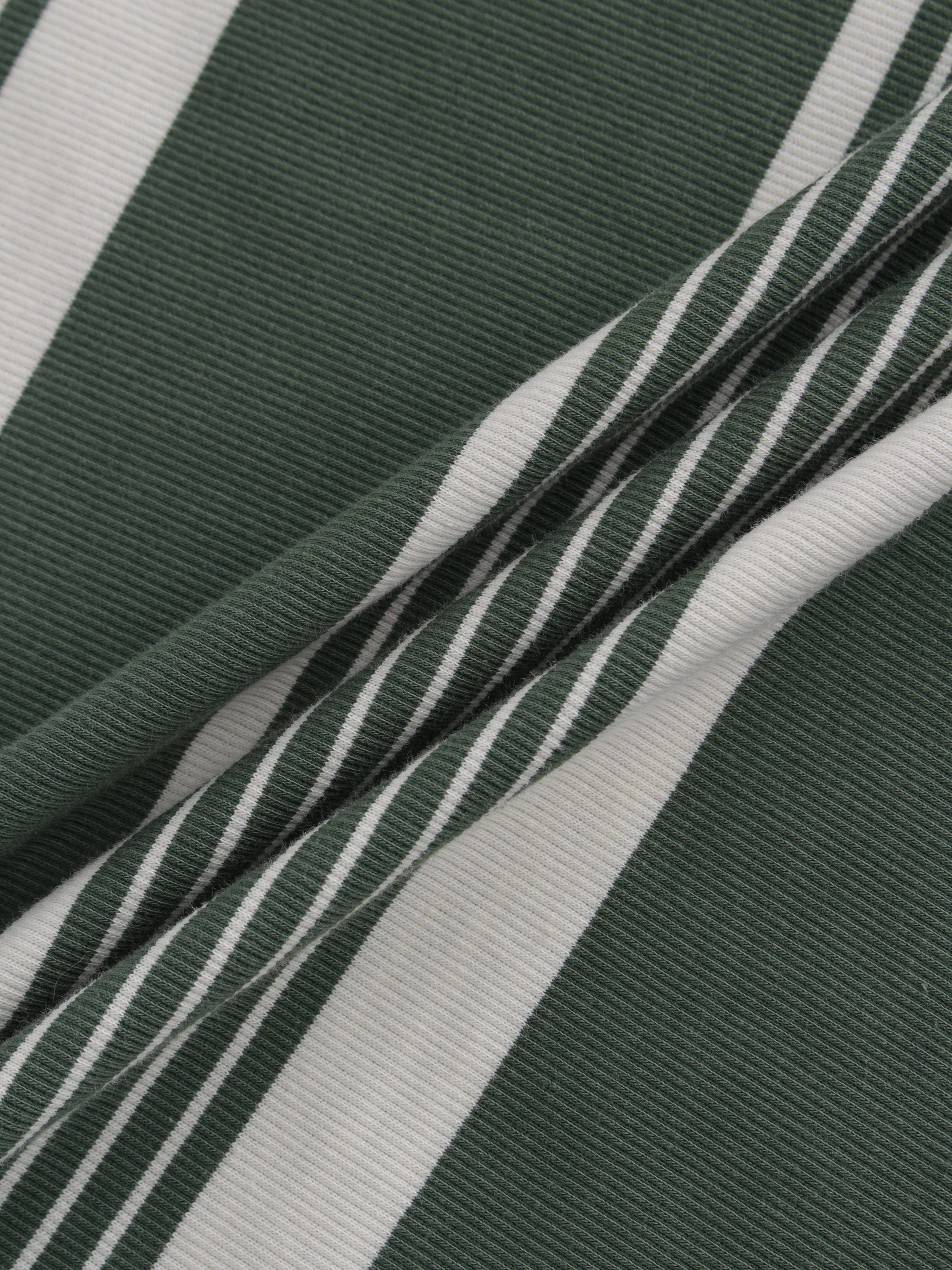 Thin/Thick Stripe High V Tee-Green/White Multi Stripe