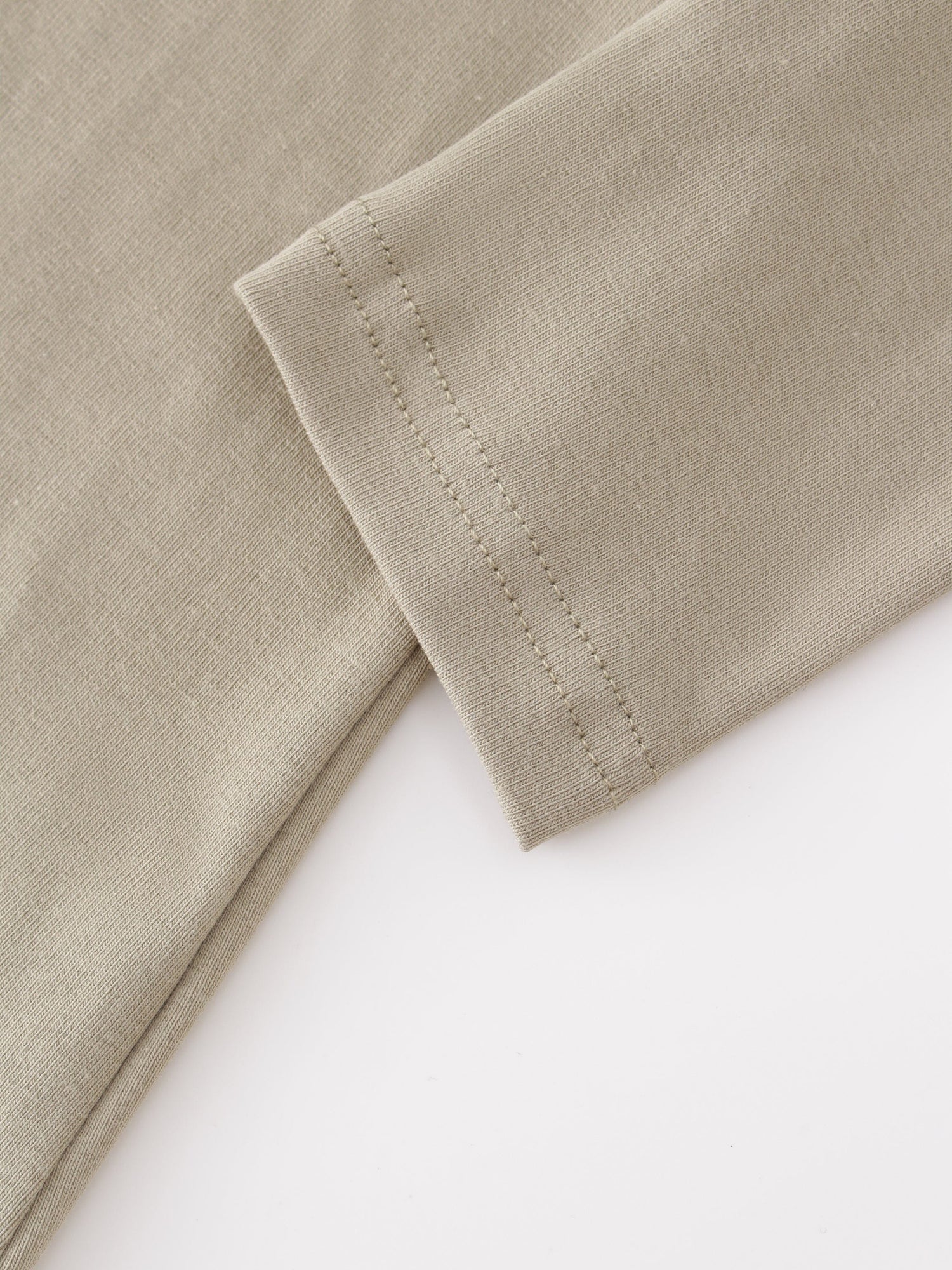 CLASSIC TEE LONG SLEEVE-OLIVE