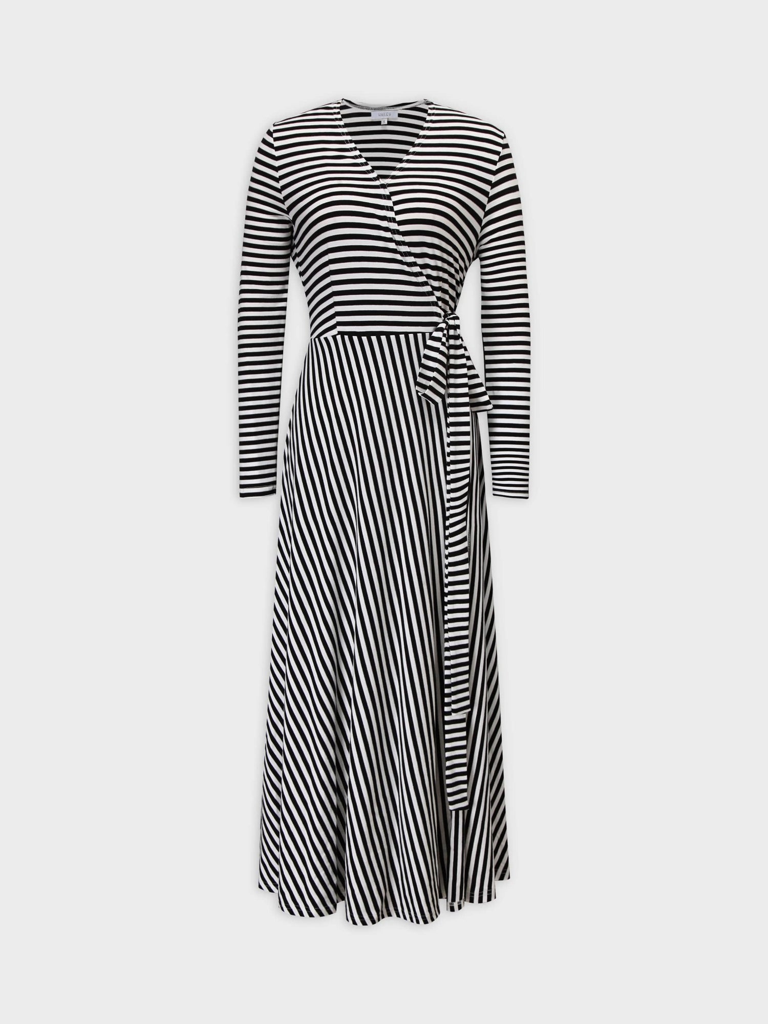 T-SHIRT WRAP DRESS-BLACK/WHITE Fame Off Central T-SHIRT WRAP DRESS-BLACK/WHITE Fame Off Central