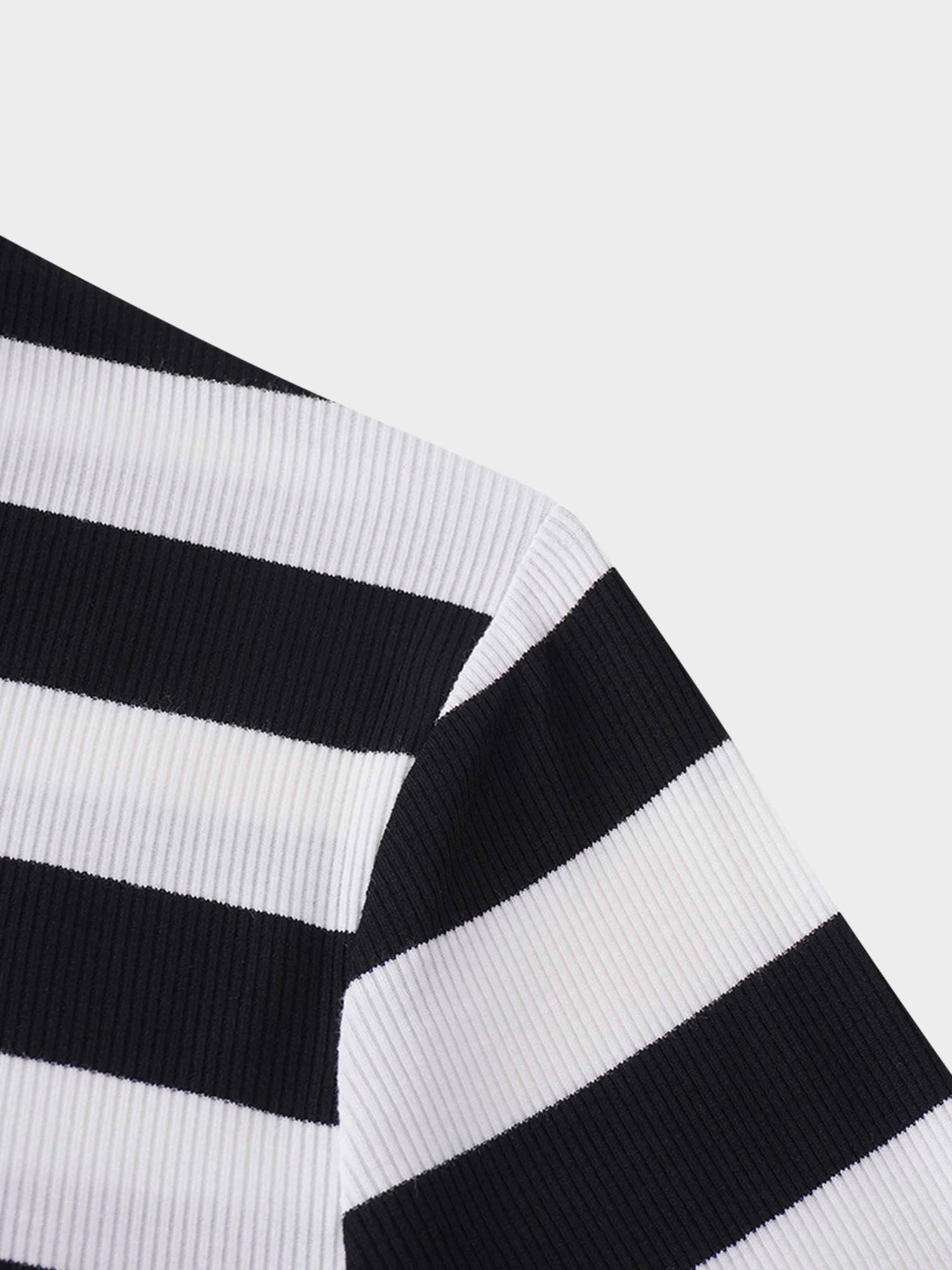 Ribbed Striped High V Tee Long Sleeve-White/Black