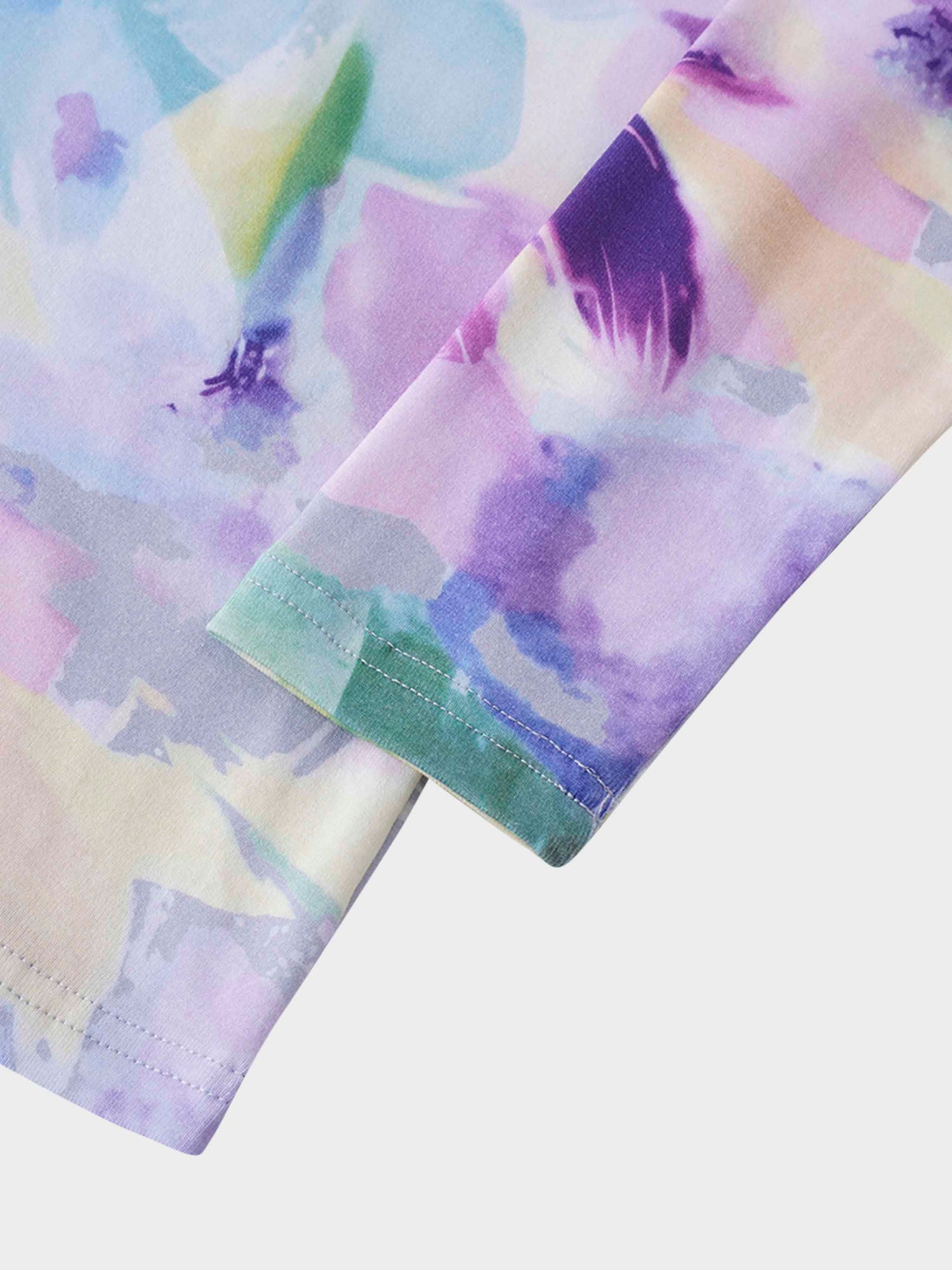 Basic Printed T-shirt-Watercolor