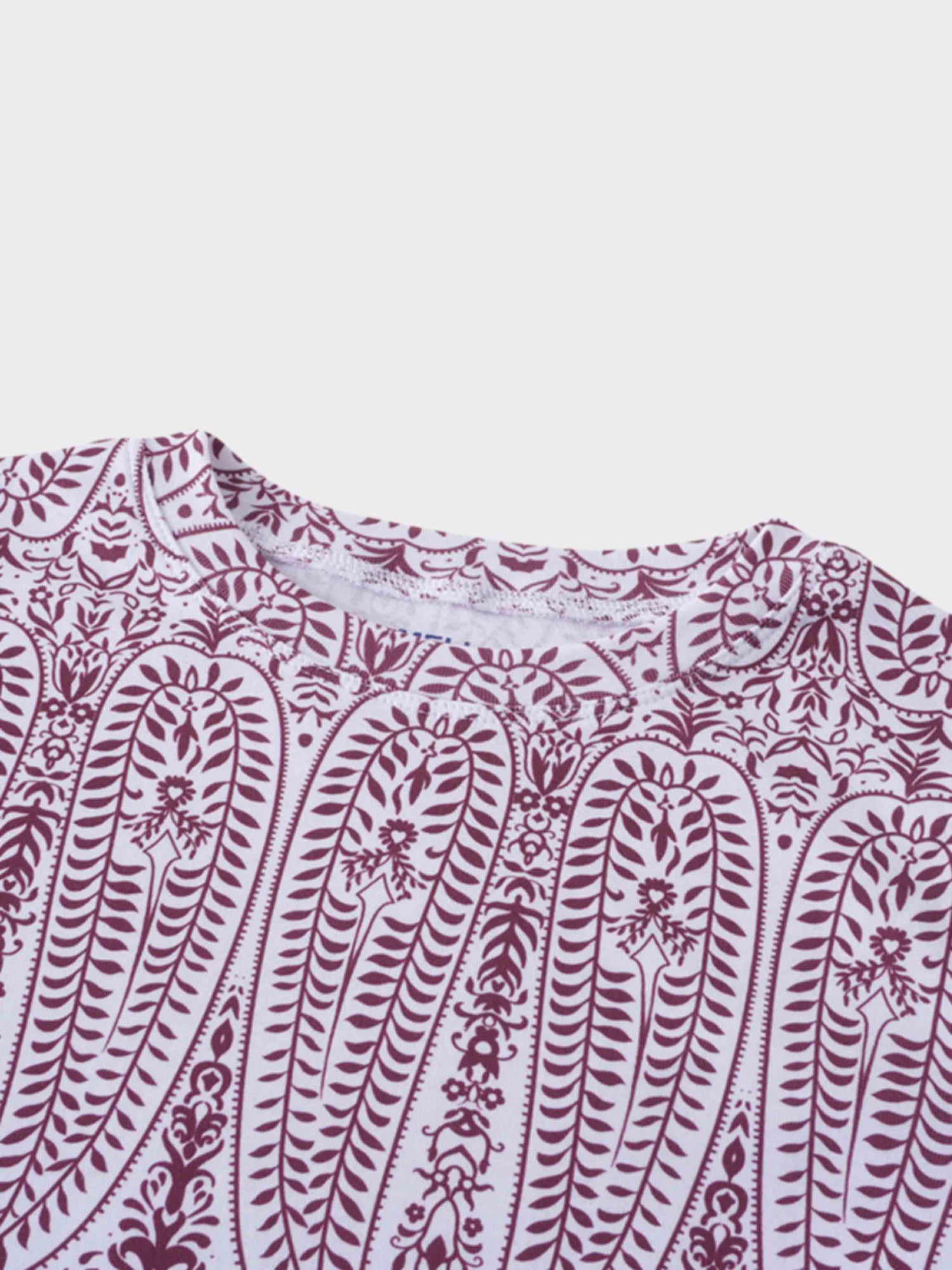 Basic Printed T-shirt-Paisley Vines