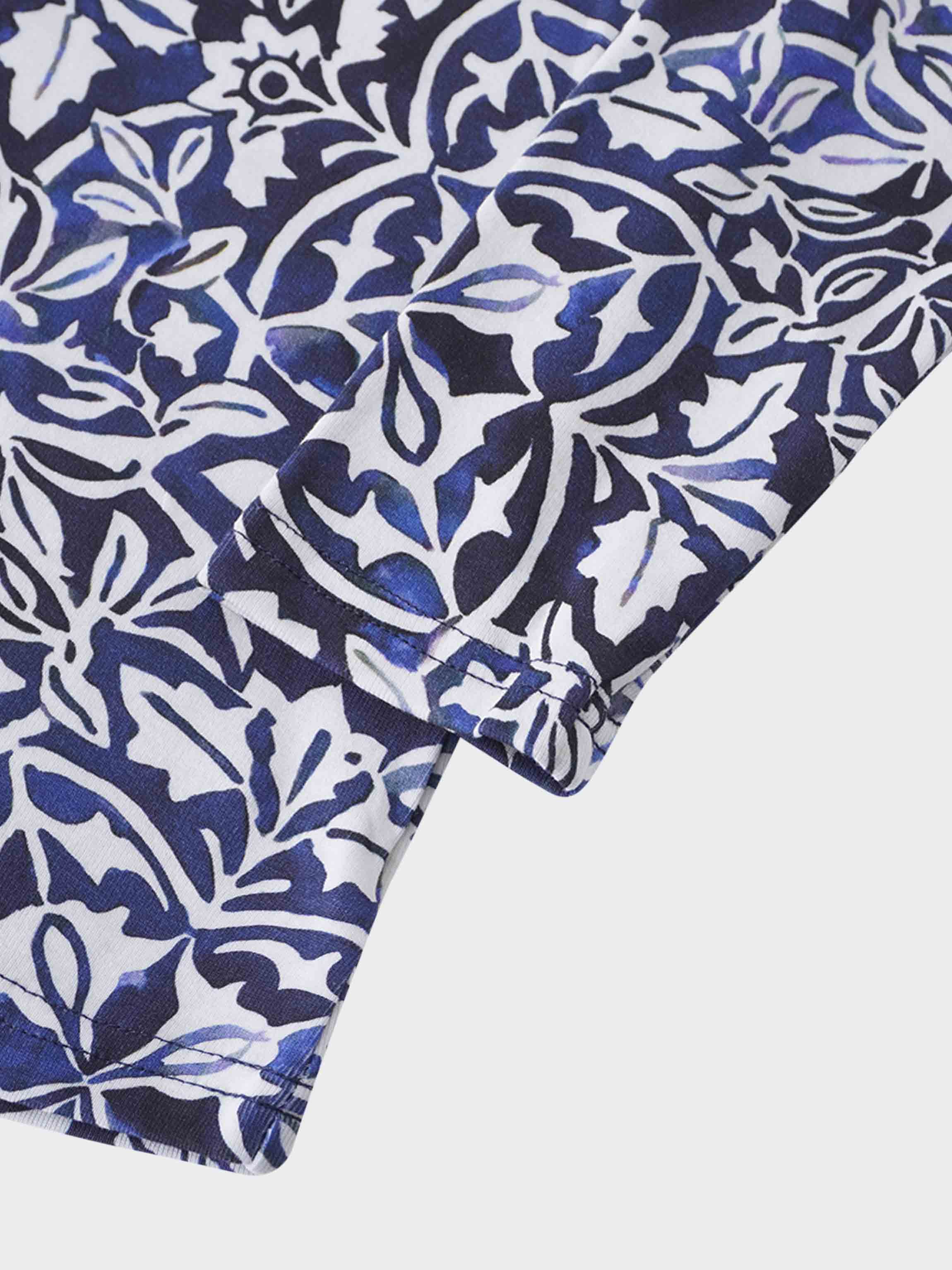 Basic Printed T-shirt-Grecian Medallion