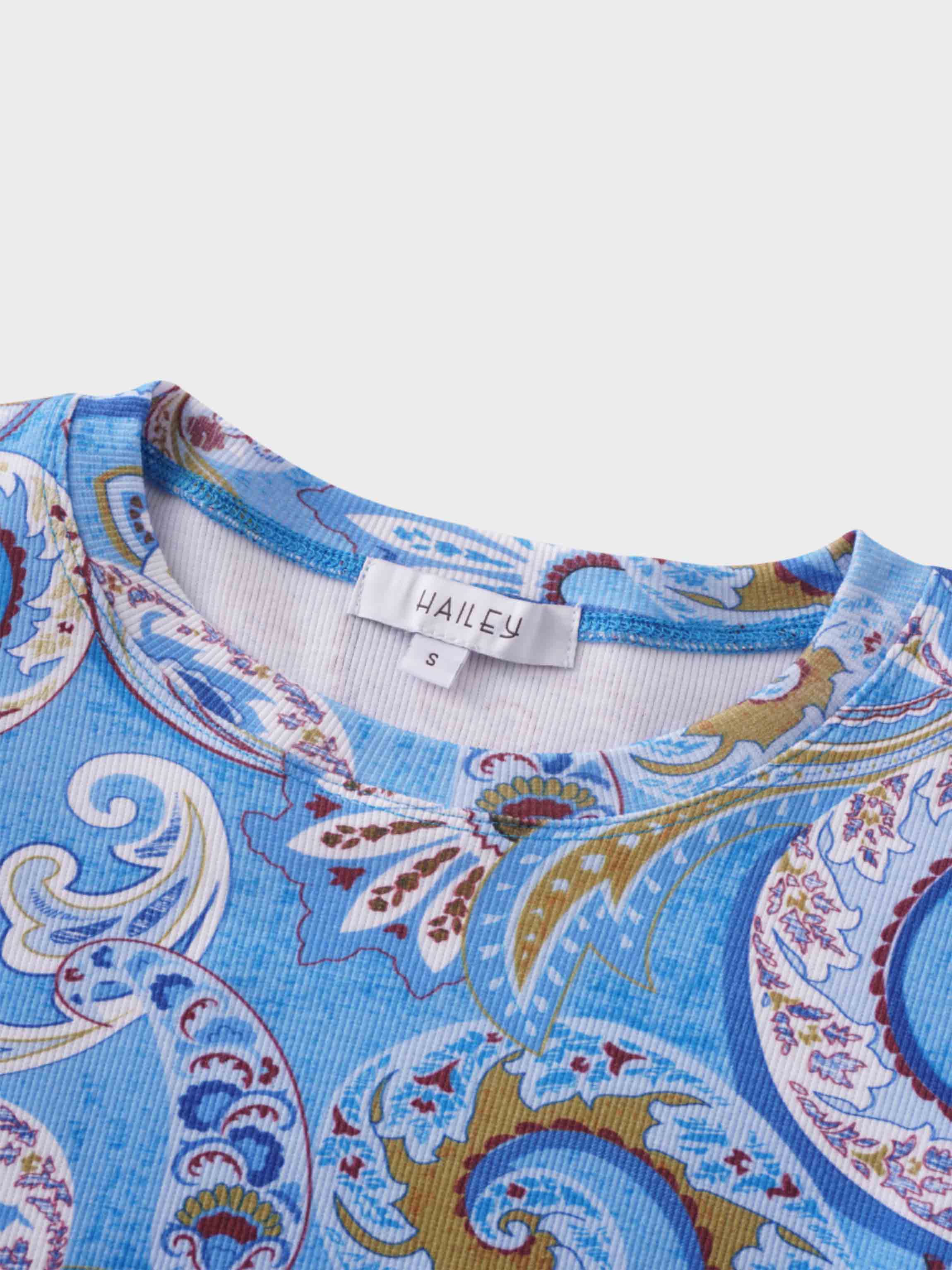 Ribbed Crew Neck Puff Sleeve Top-Light Blue Paisley