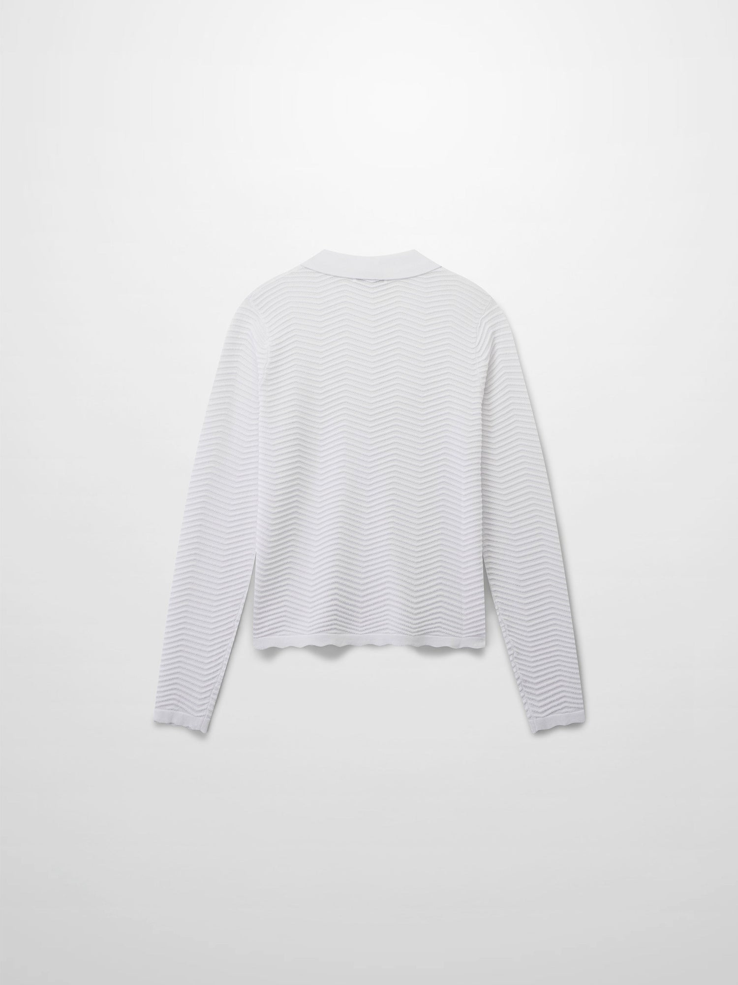 Scallop Edge Collar Sweater-White