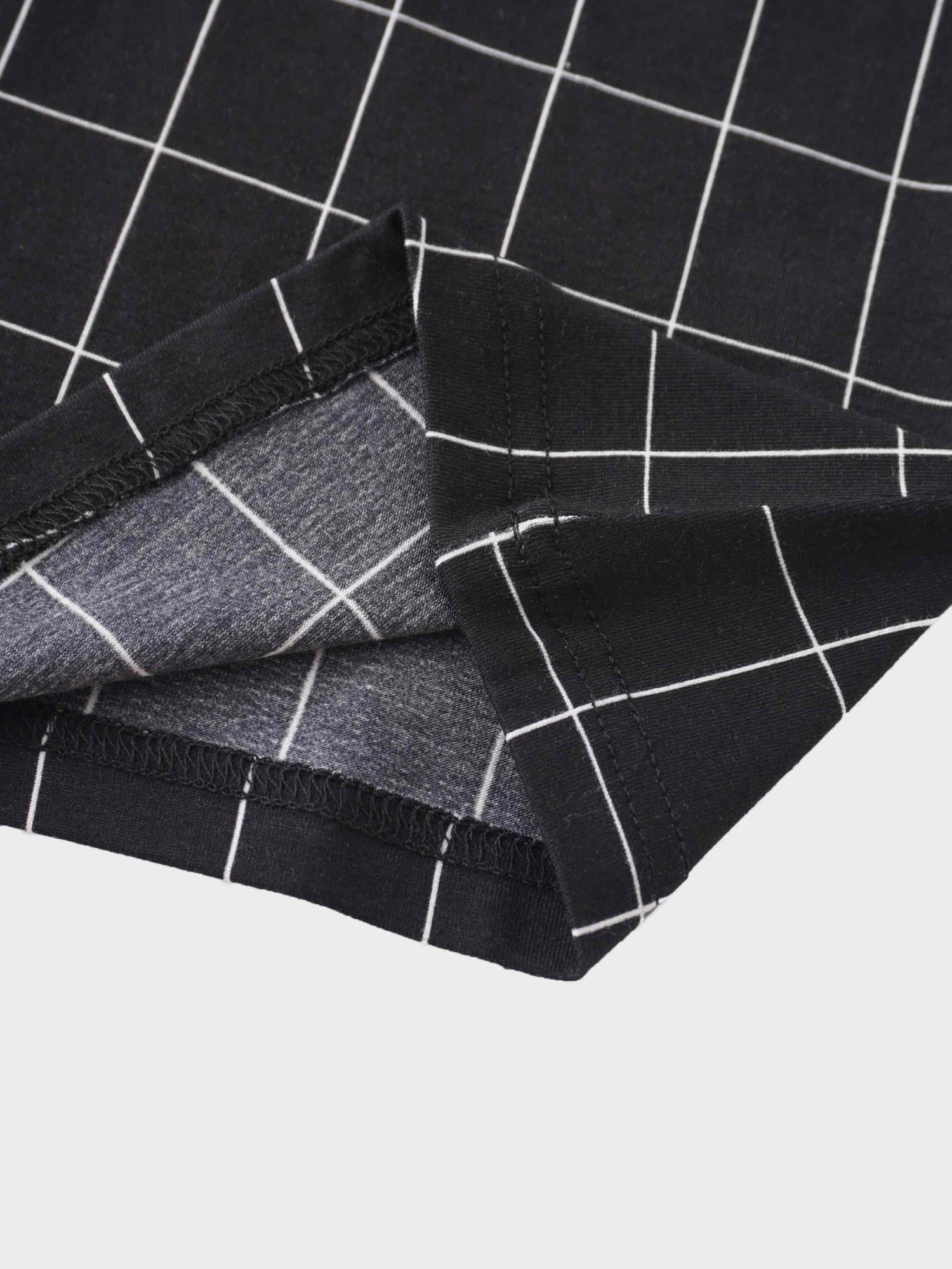 Printed Modal Turtleneck-Black Windowpane