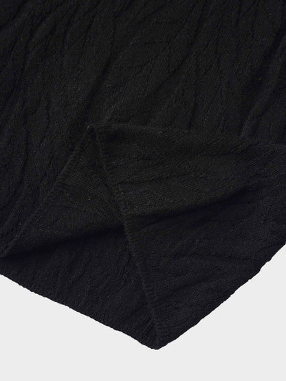Leaf Design Turtleneck-Black