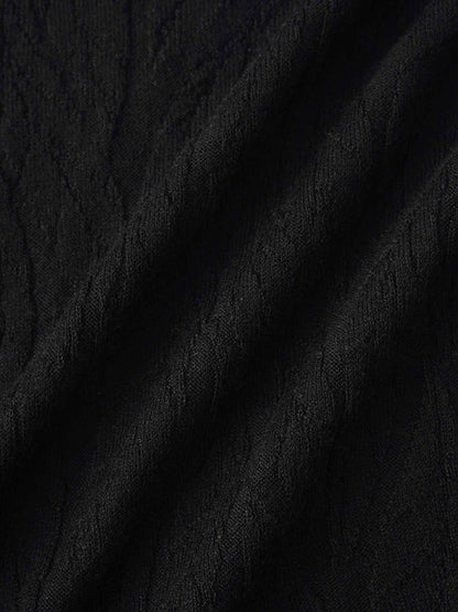Leaf Design Turtleneck-Black