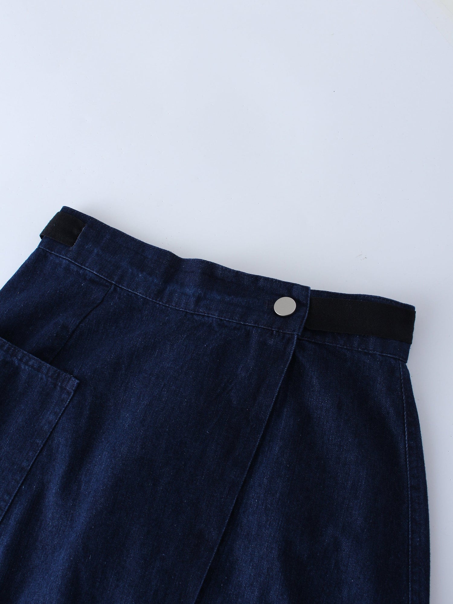 BIG POCKET SKIRT-DENIM