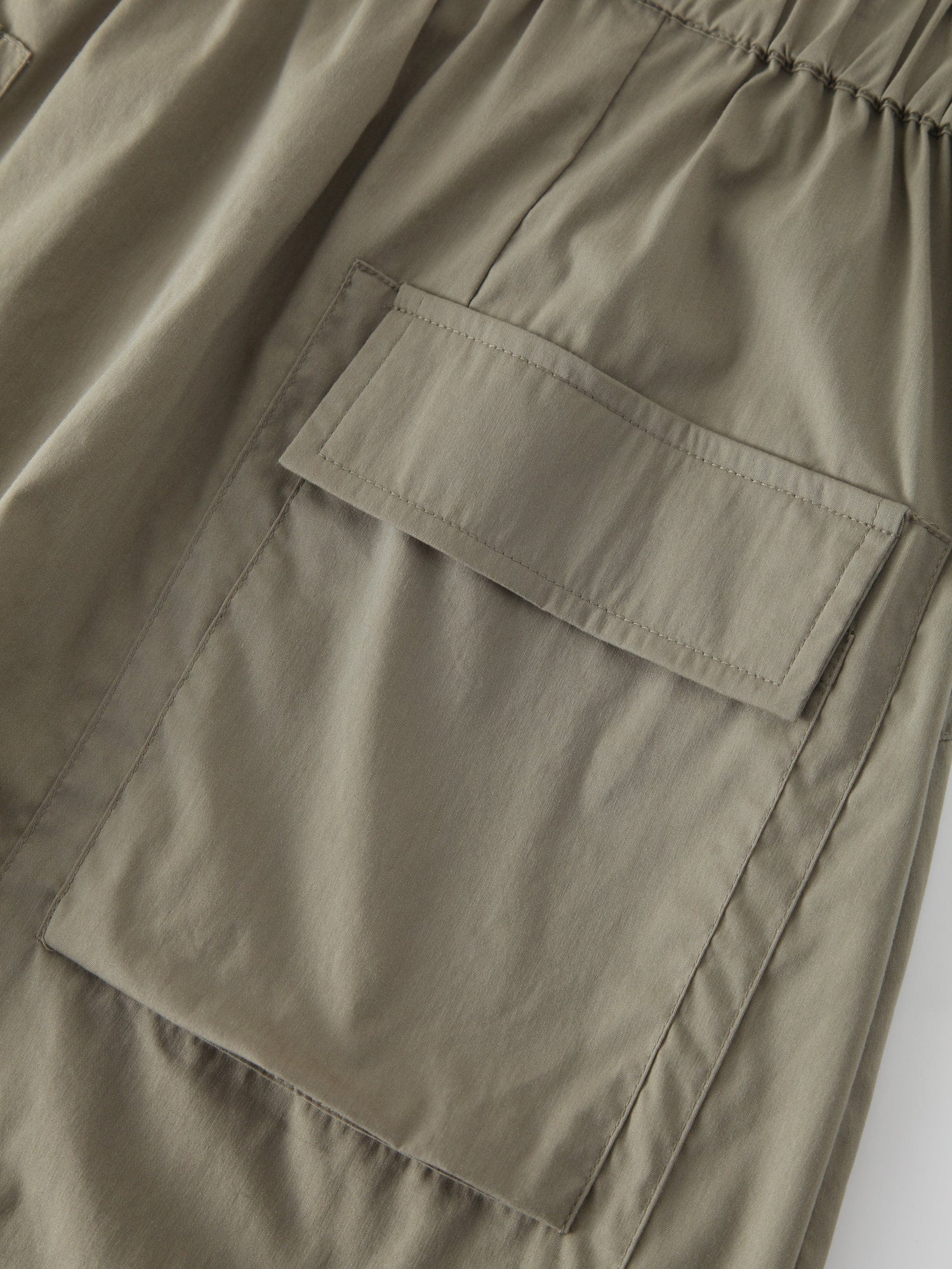 Buckle Cargo Skirt-Olive Green