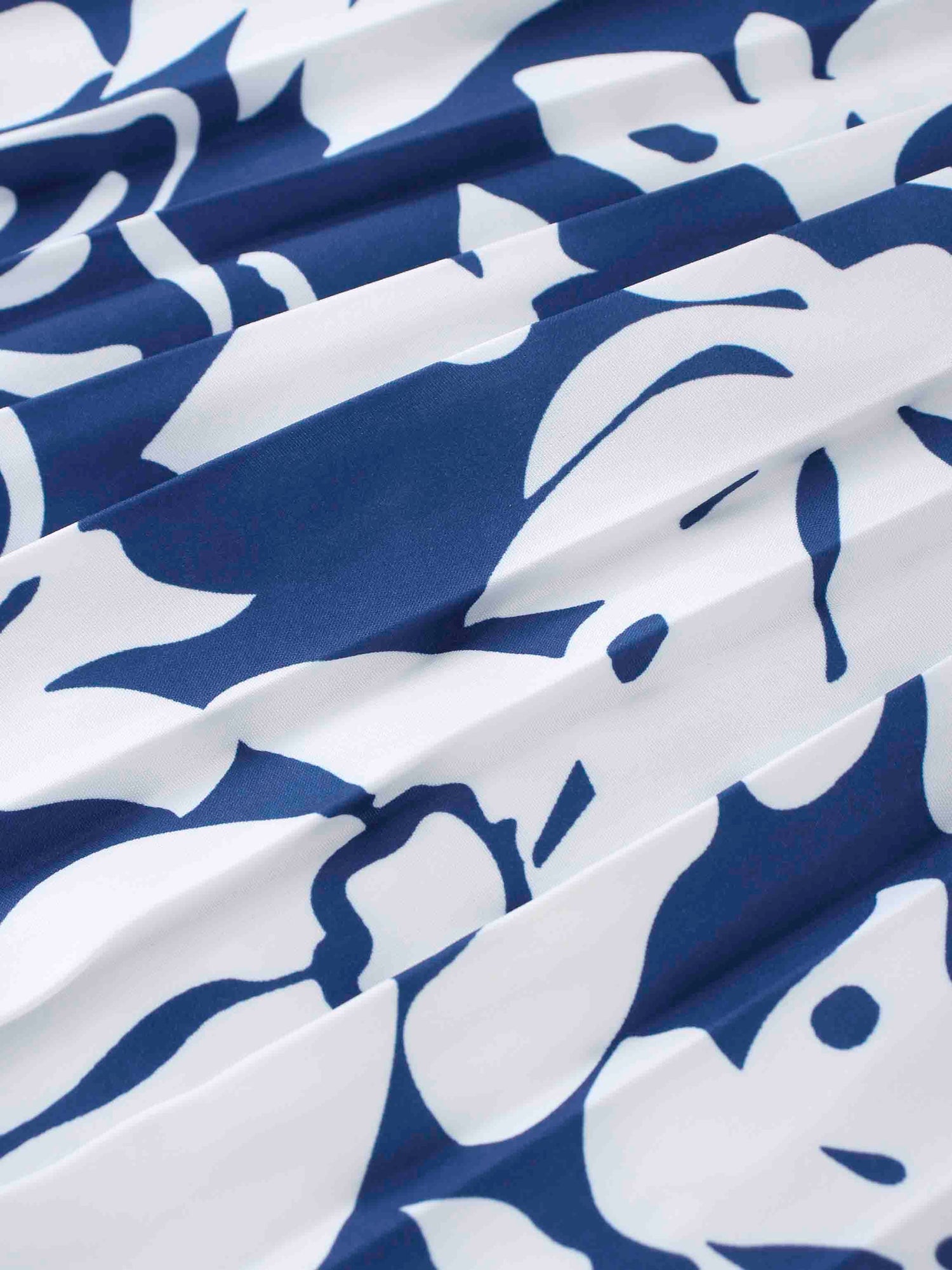 Covered Band Pleated Skirt 37"-Blue Floral