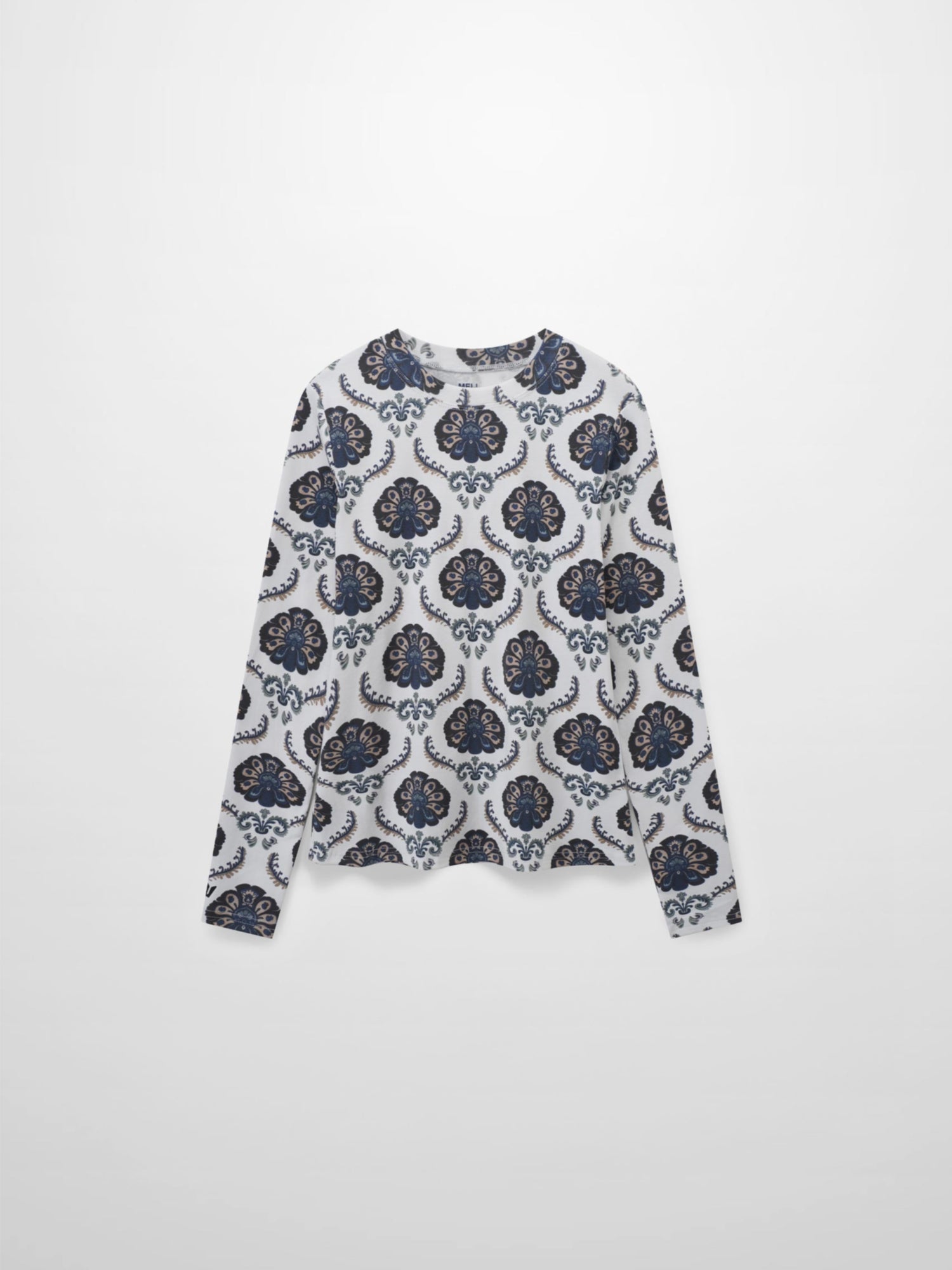 Basic Printed T-shirt-Medallion