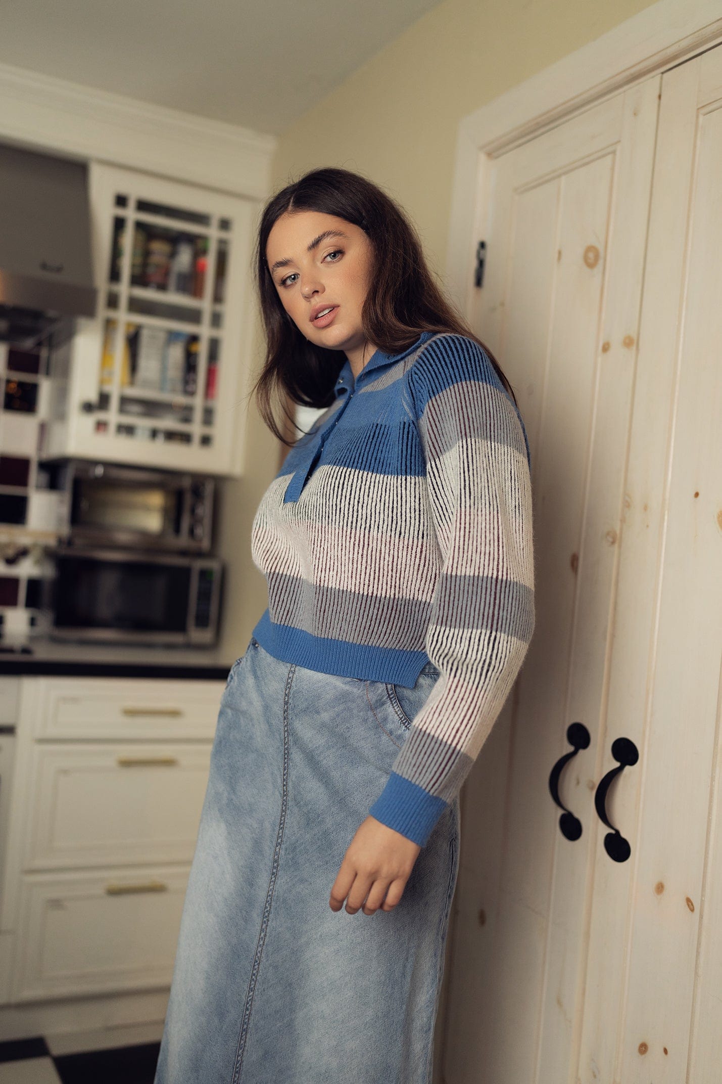 STRIPED CROP SWEATER-CREAM/MAROON/BLUE