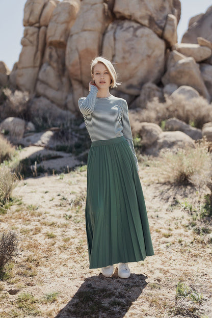 PLEATED SKIRT 37" -GREEN