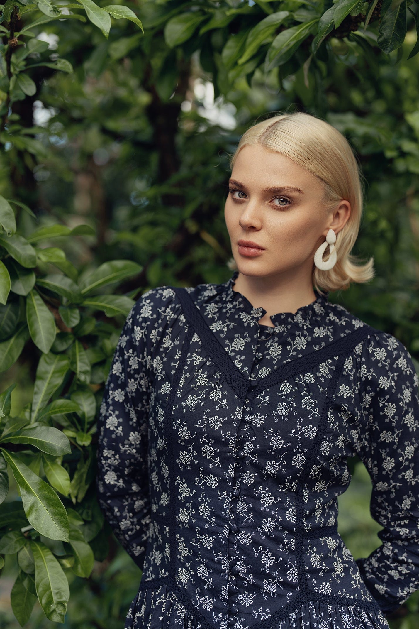 Lace Trim Detail Dress-Navy Floral