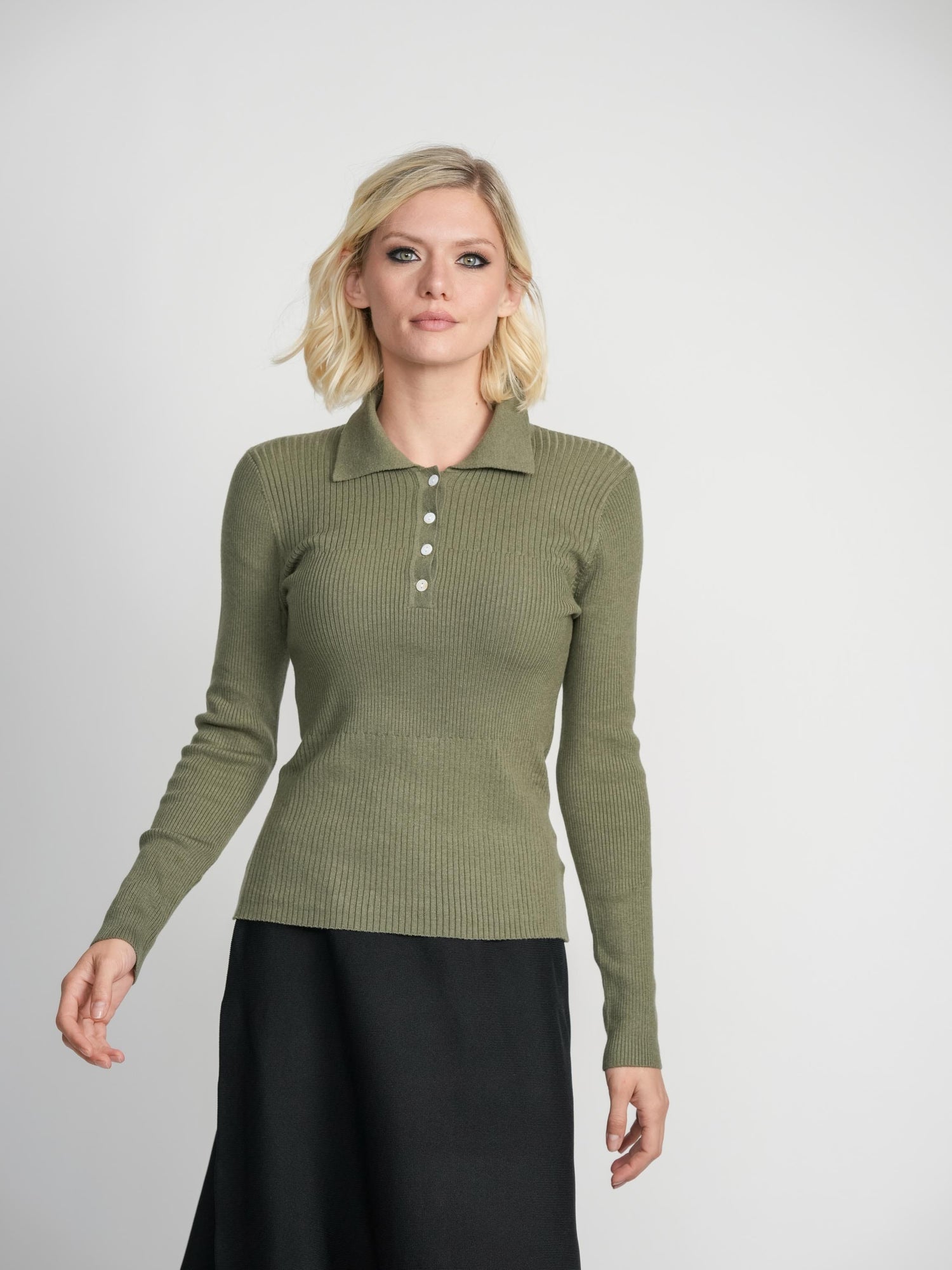 HENLEY SWEATER-OLIVE