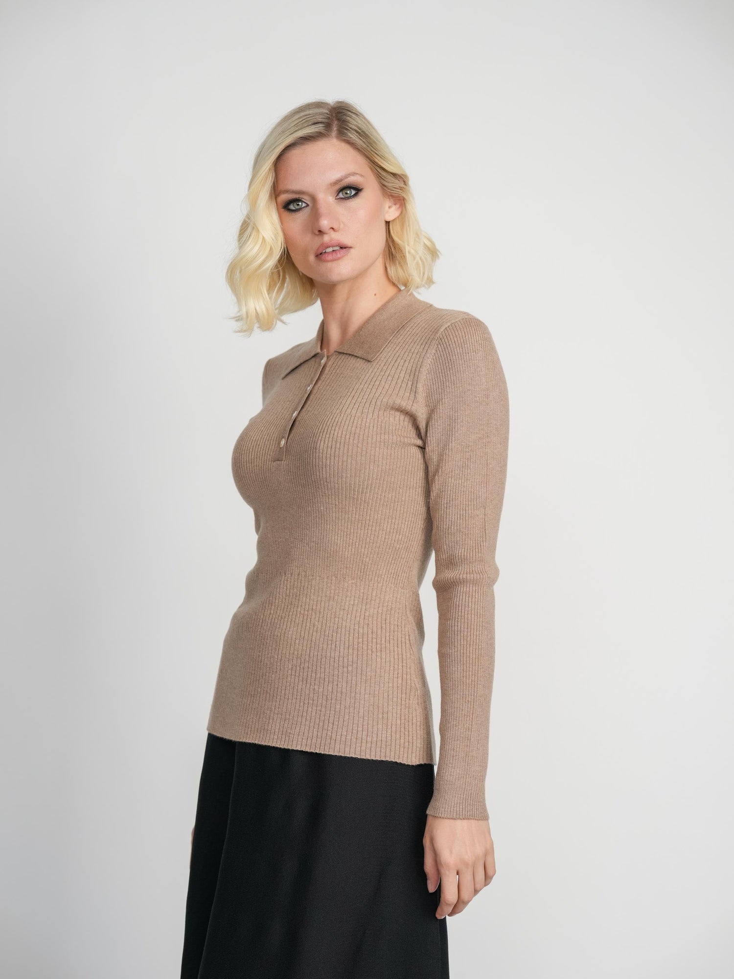 HENLEY SWEATER-TAUPE