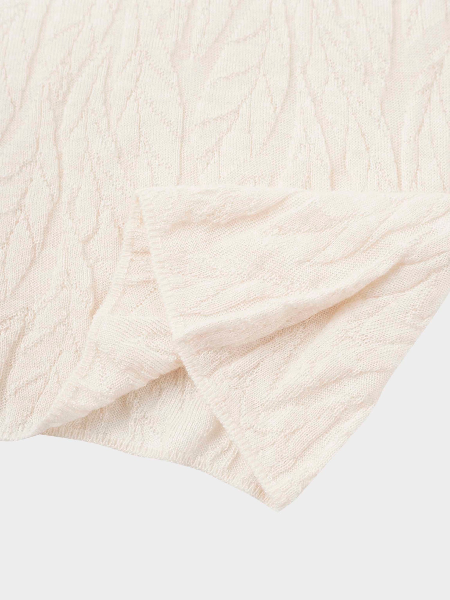 Leaf Design Turtleneck-Blush