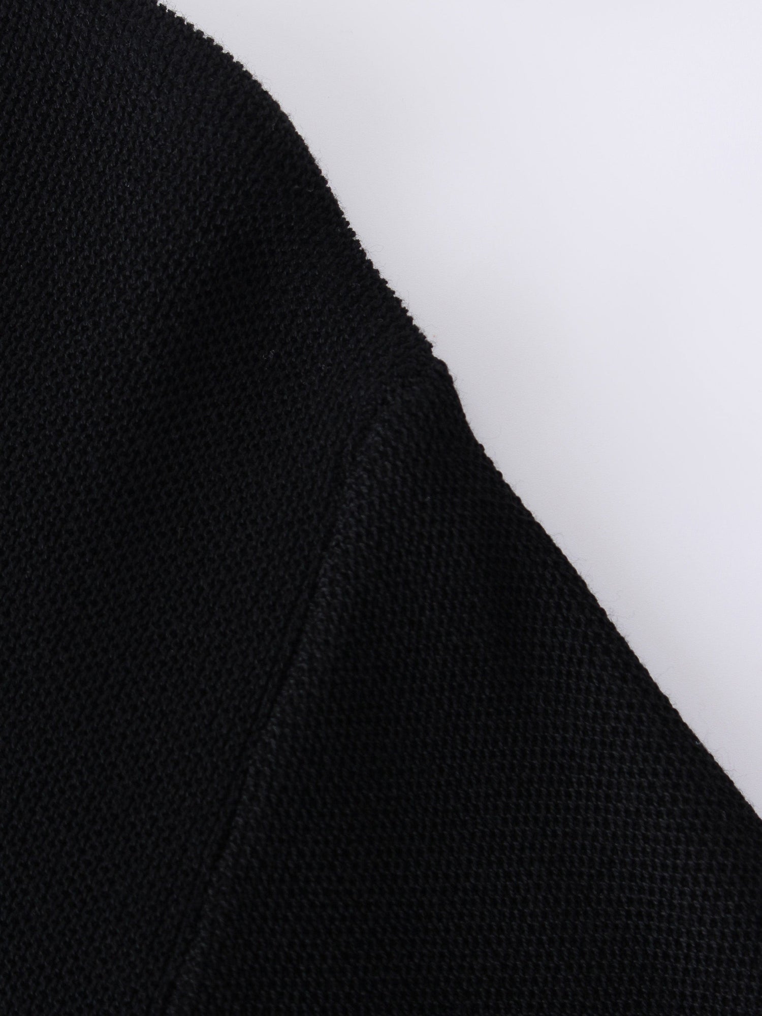 DRAWSTRING POCKET SWEATER-BLACK