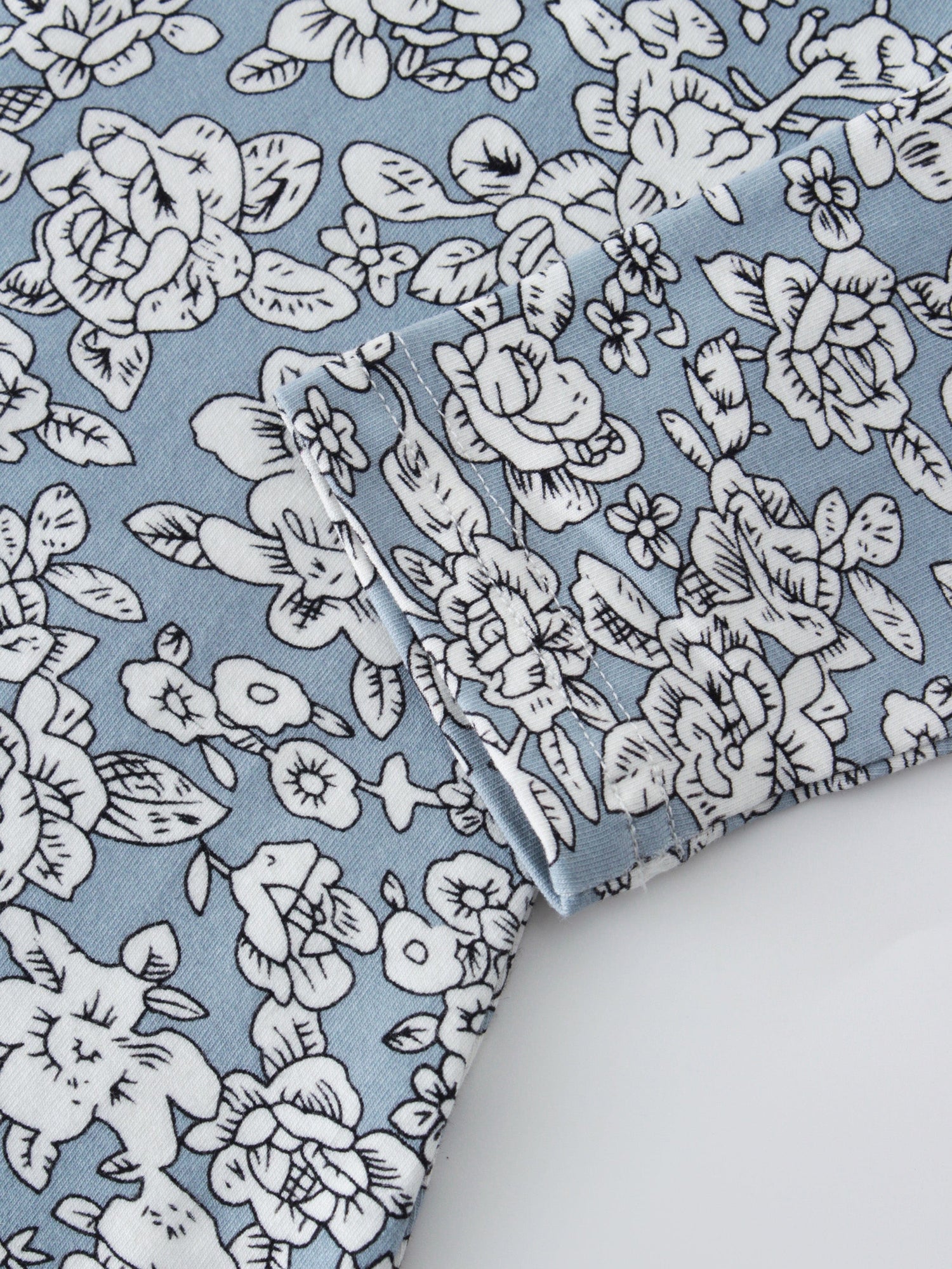 PRINTED CREW-BLUE FLORAL