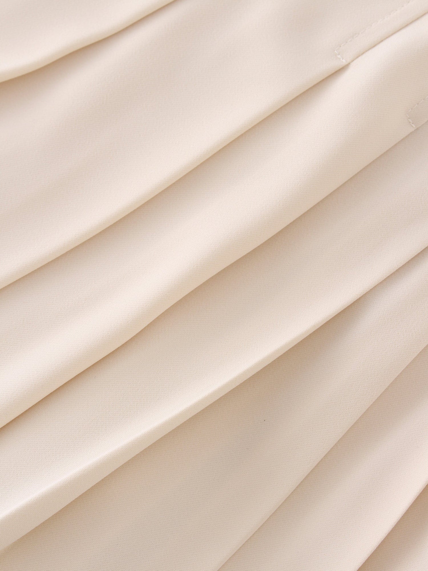 Yoke Pleated Skirt 37"-Ivory