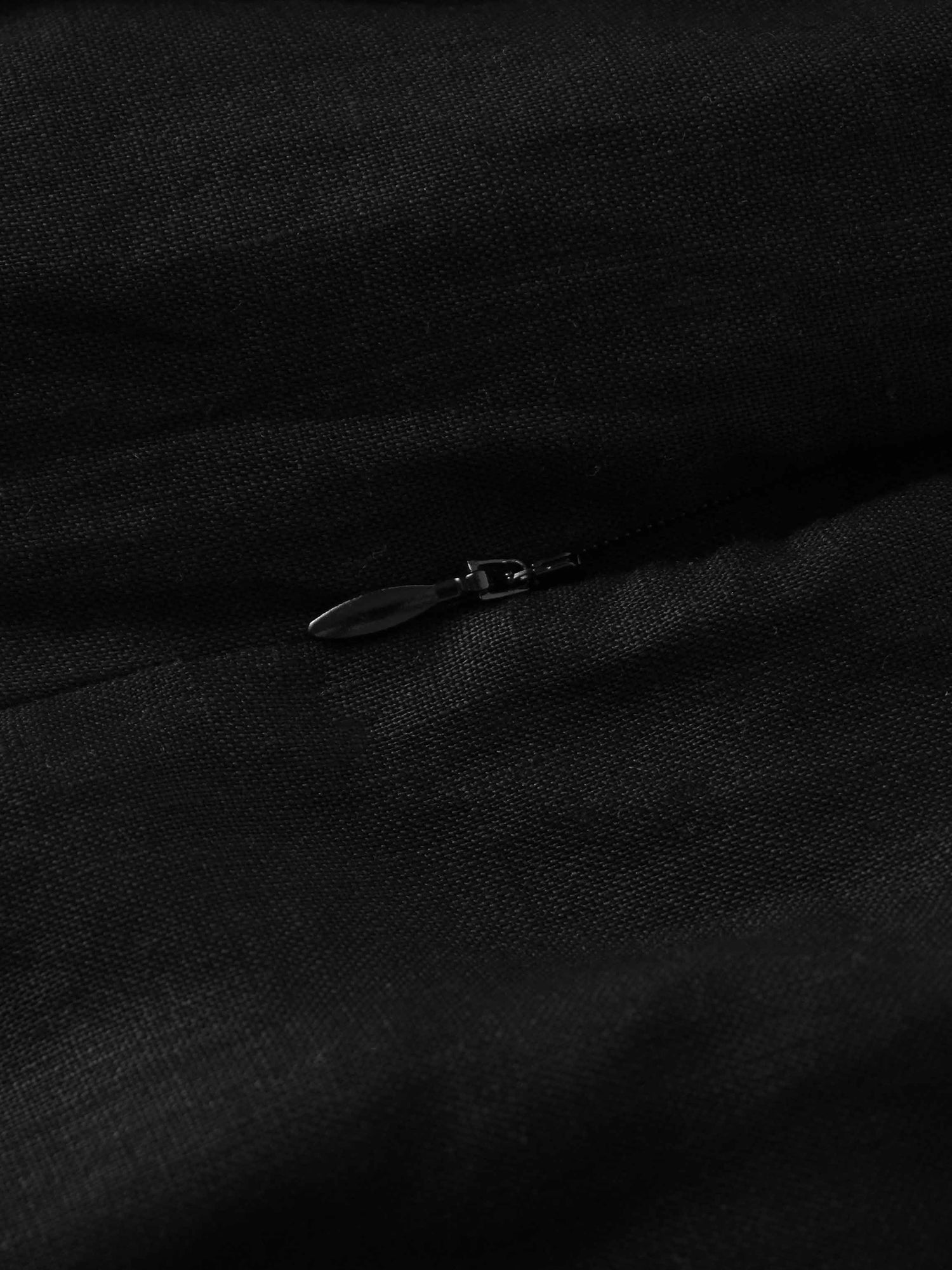 Gathered Waist Linen Skirt-Black