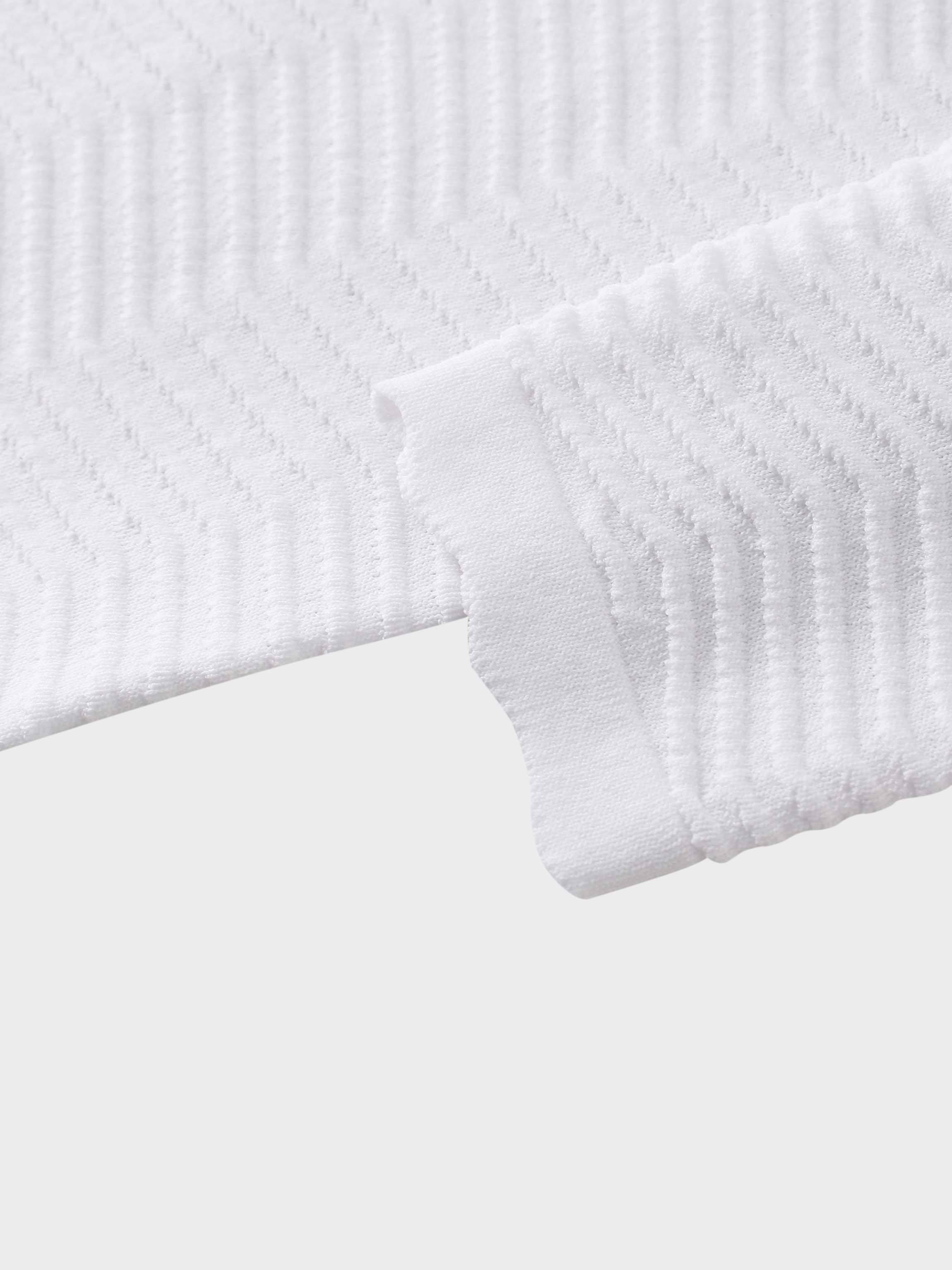 Scallop Edge Collar Sweater-White