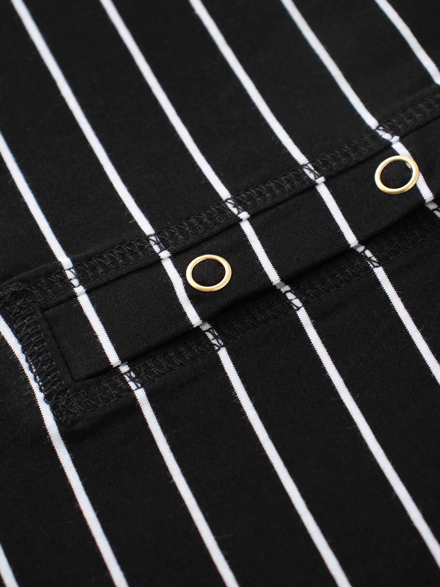 Striped Collar Snap Tee-Black/White