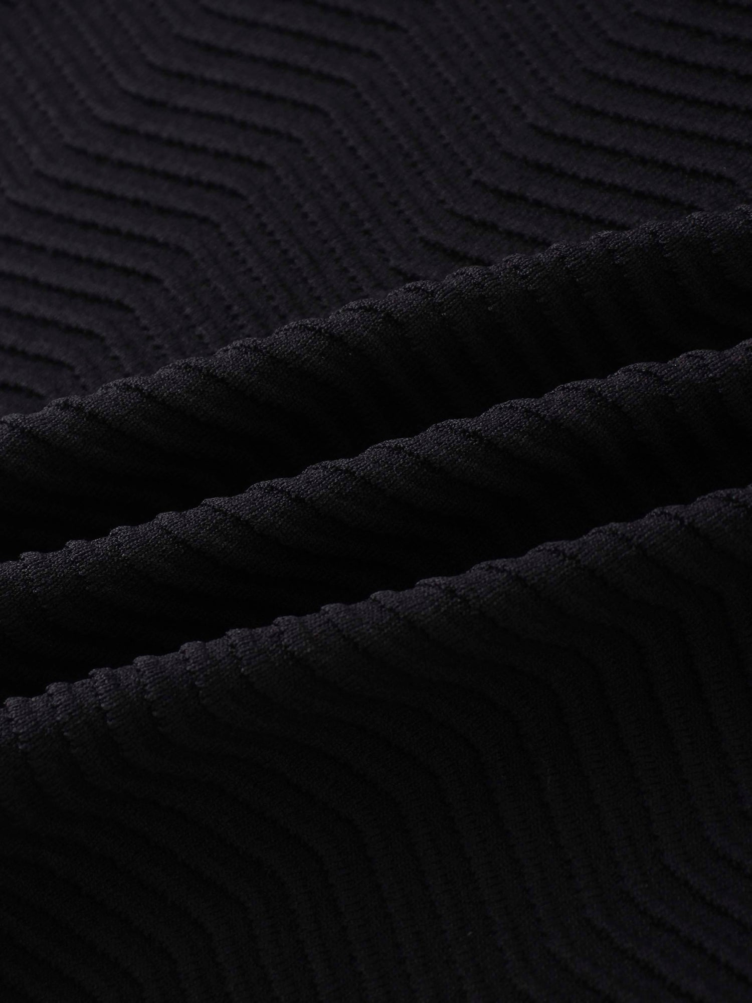 Scallop Edge Collar Sweater-Black