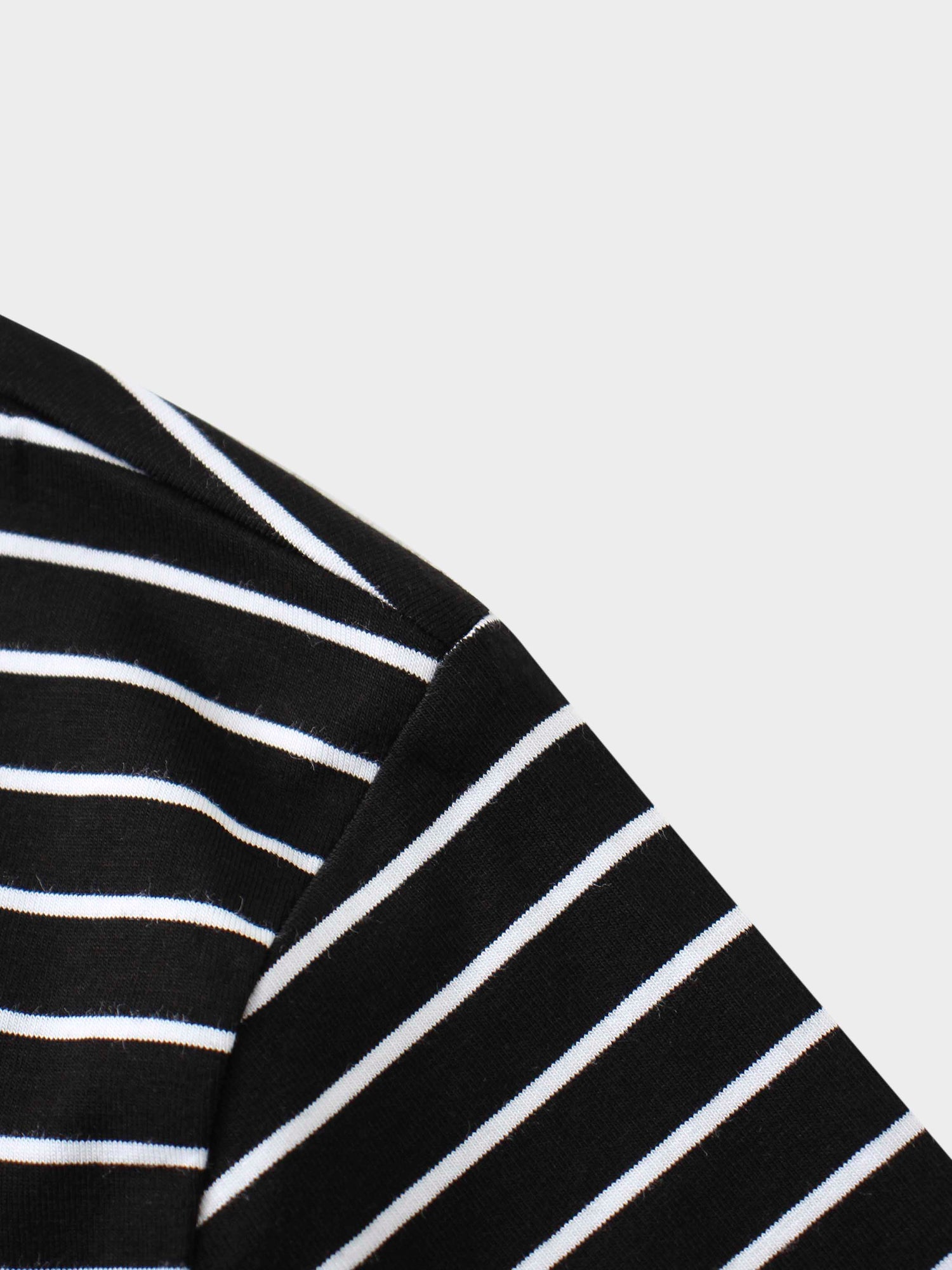 Flat Striped High V Long Sleeve-Black/White