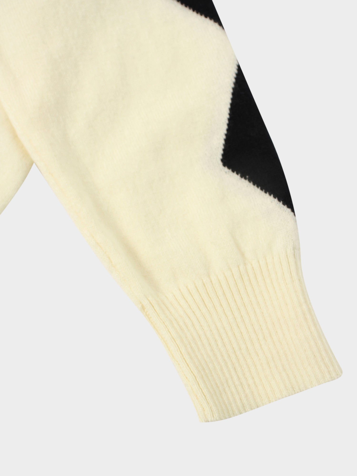 Printed Sweater-Cream with Black Diamond Design