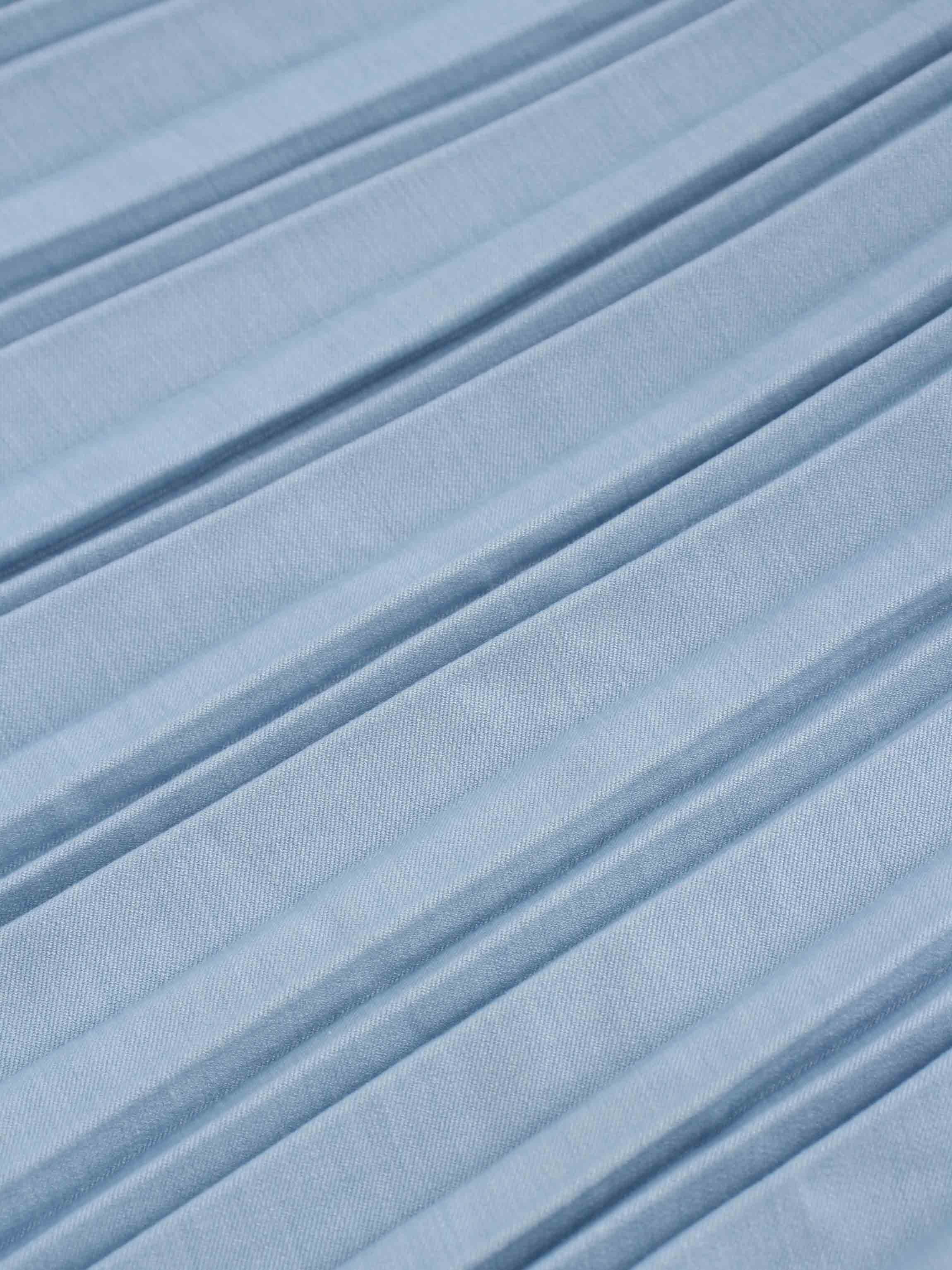 Thin Pleated Skirt-Light Blue