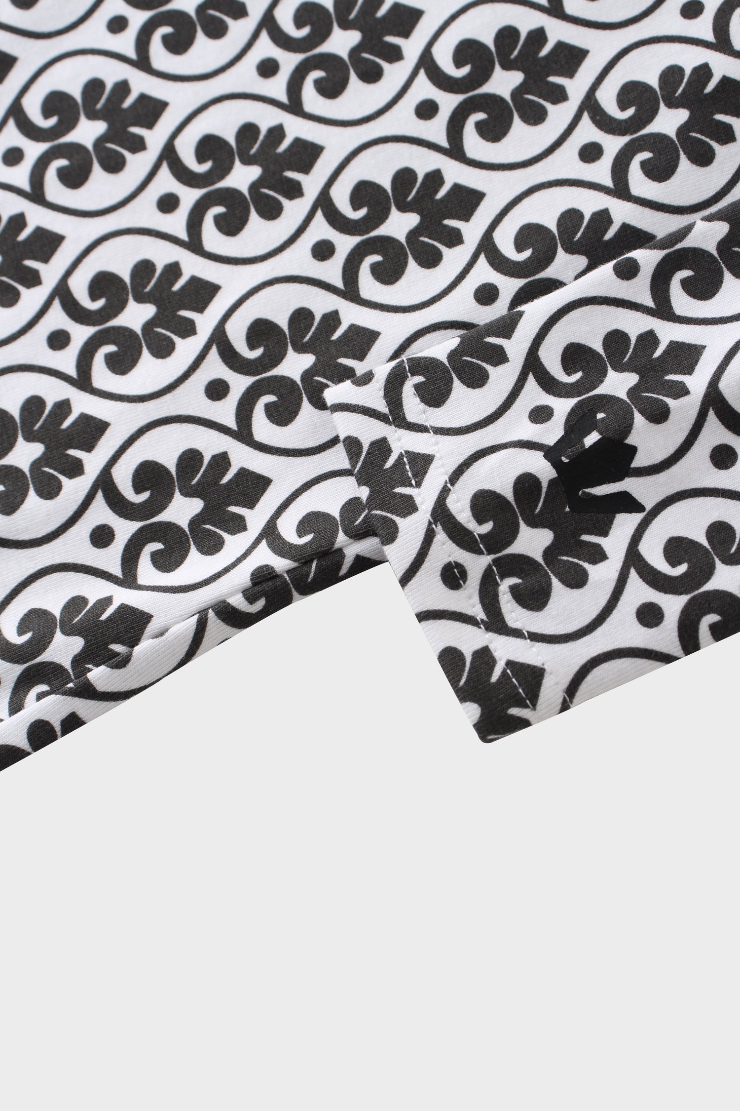 Basic Printed T-shirt-Damask