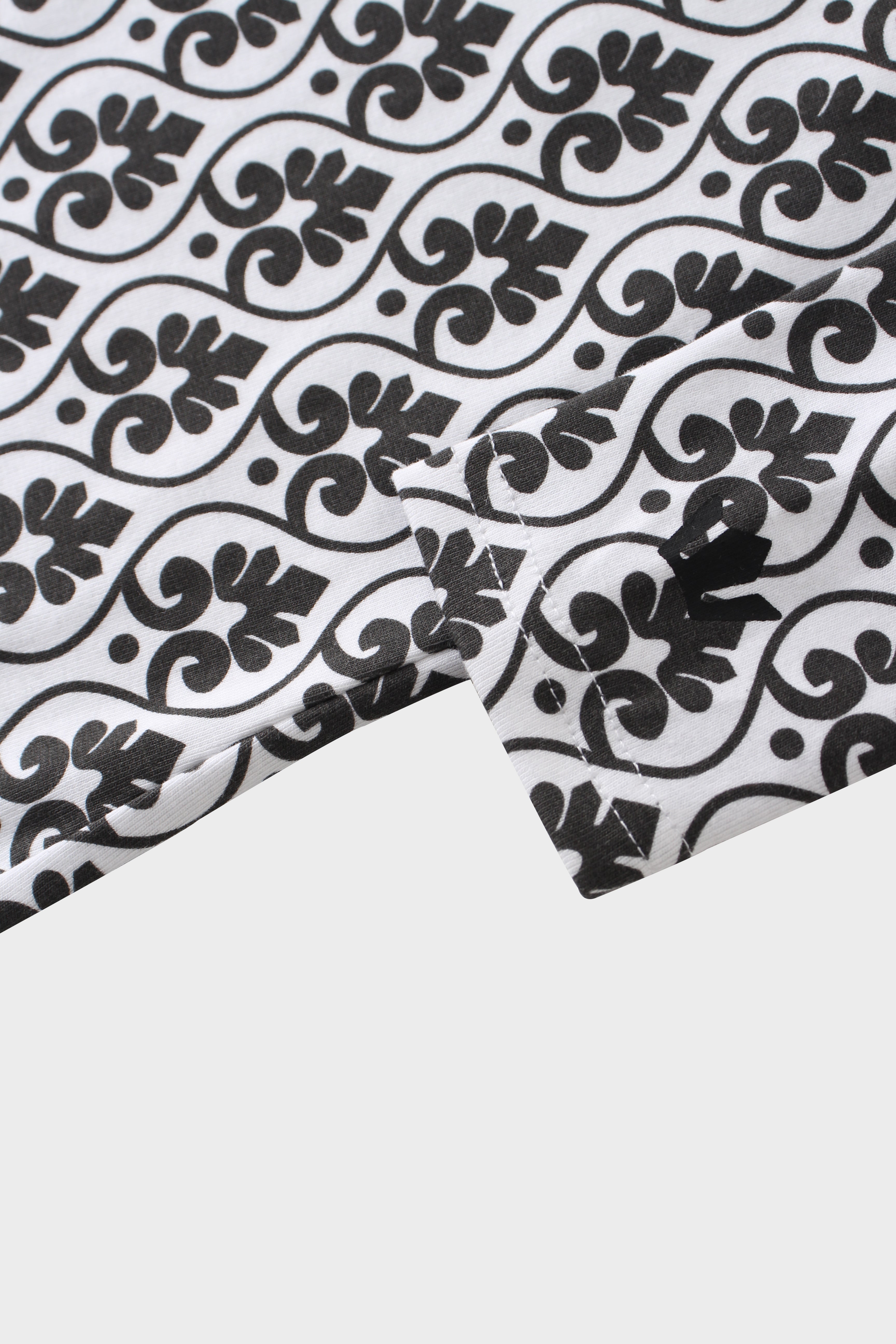 Basic Printed T-shirt-Damask