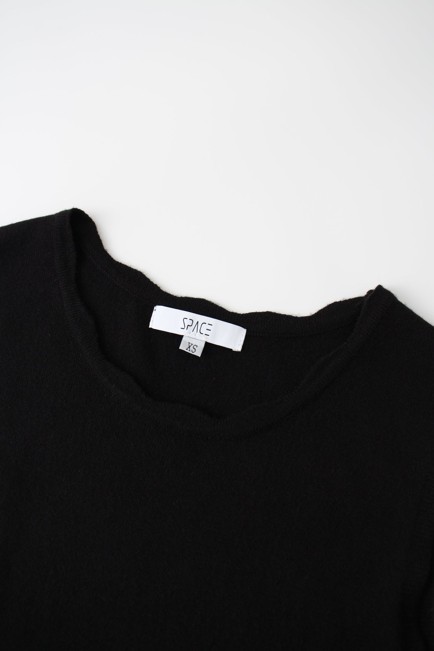 Knit Crop Sweater Dress Set-Black/Cream