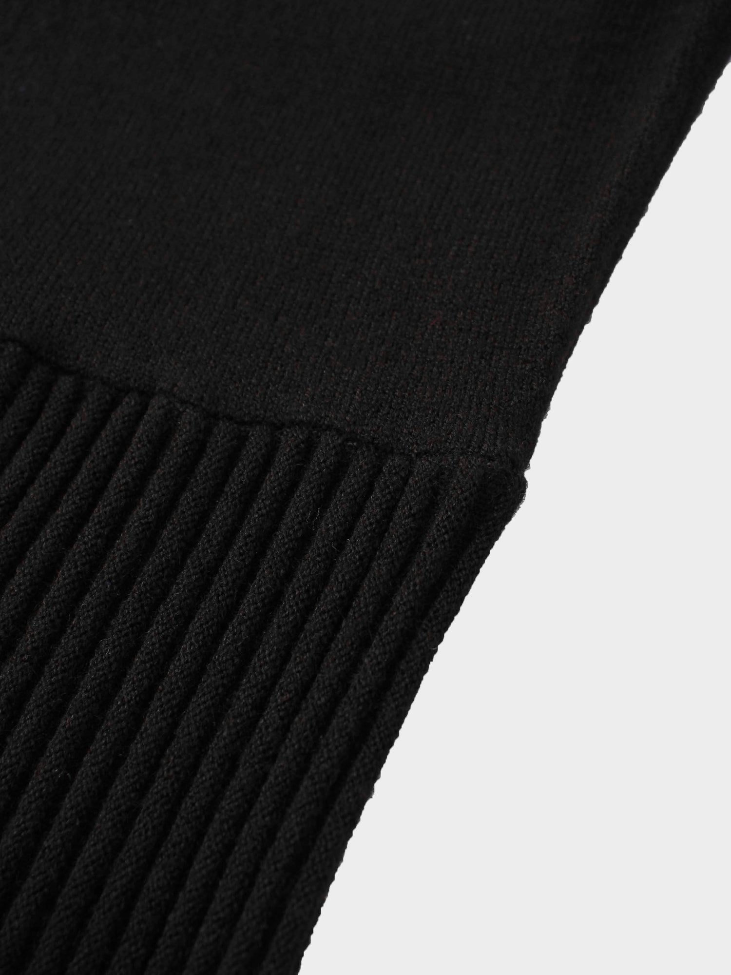 Knit Crop Sweater Dress Set-Black/Cream