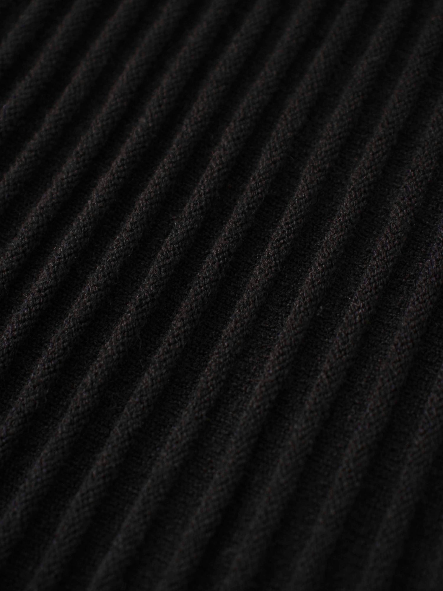 Knit Crop Sweater Dress Set-Black/Cream